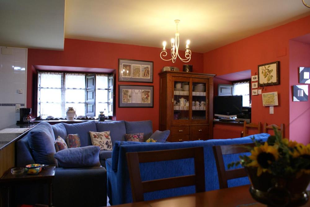 Four-Bedroom House photo 2
