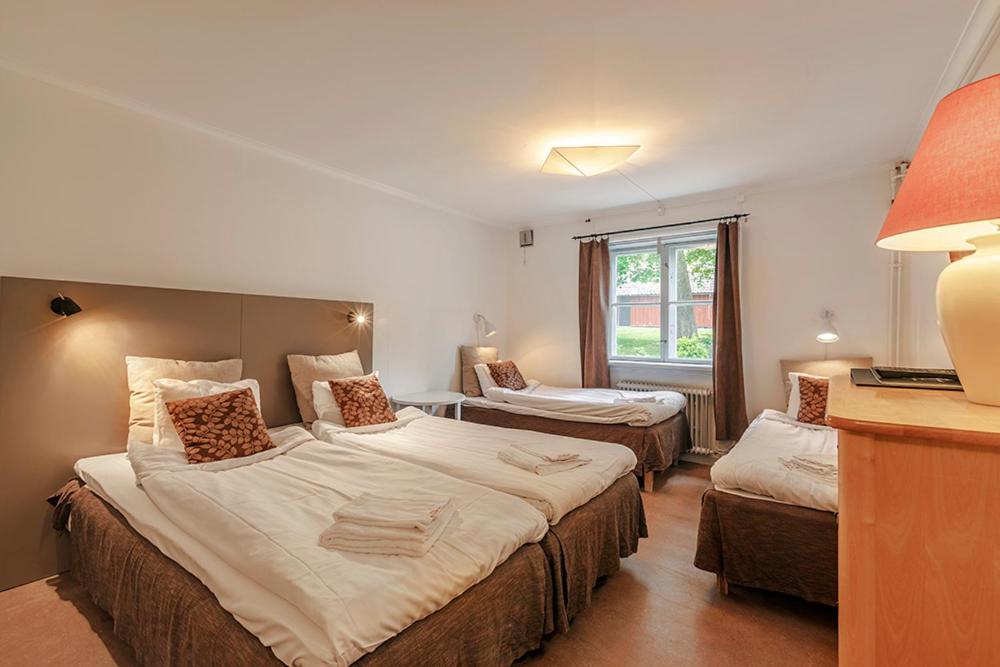 Classic Quadruple Room - Photo 1