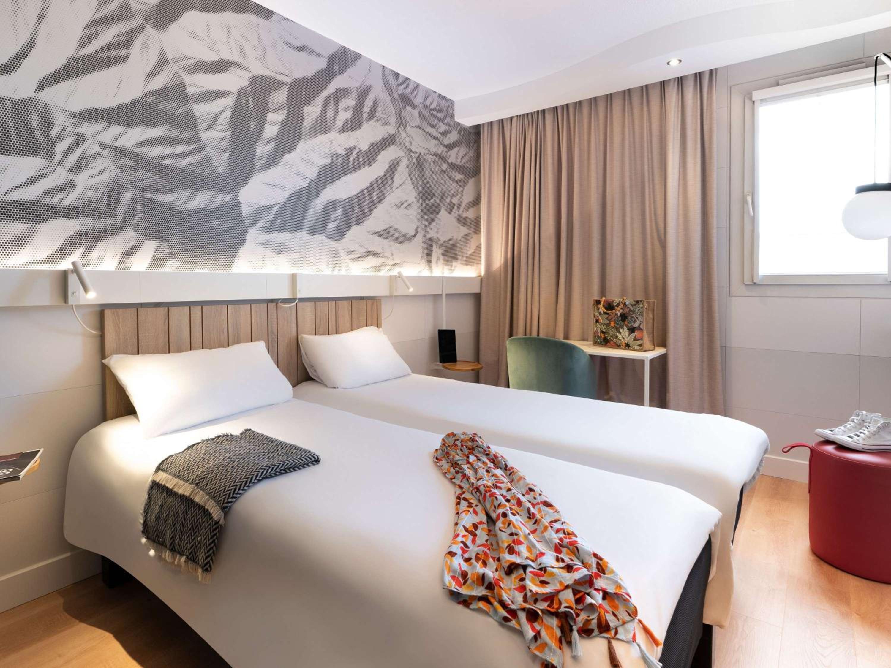 Standard Room with Two Single Beds - Photo 1