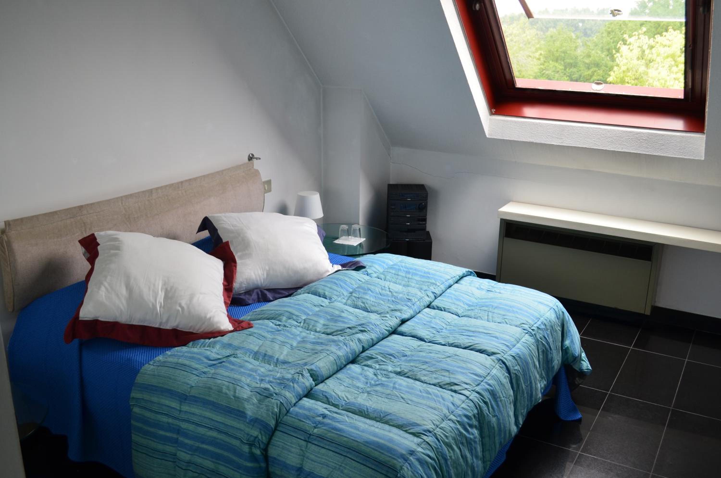 Triple Room With Private Bathroom