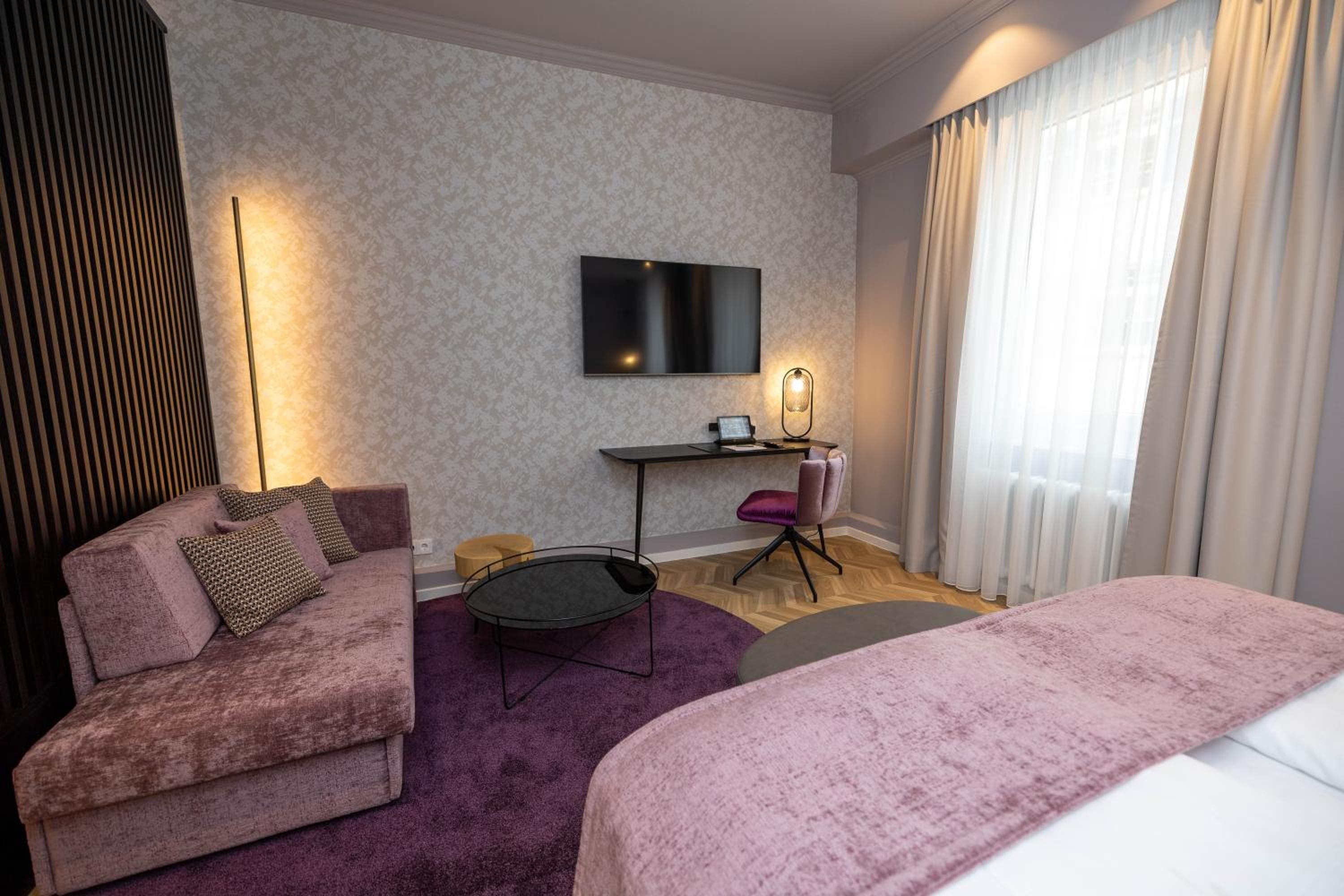 Junior Suite - Photo 8