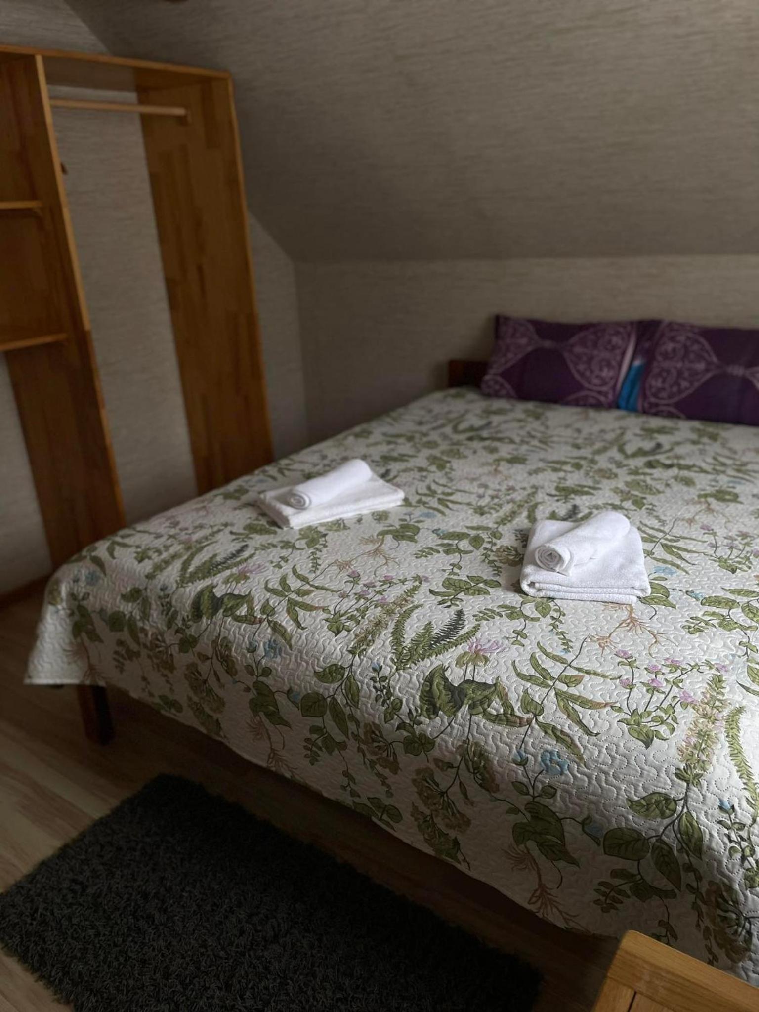 Double Room - Photo 2