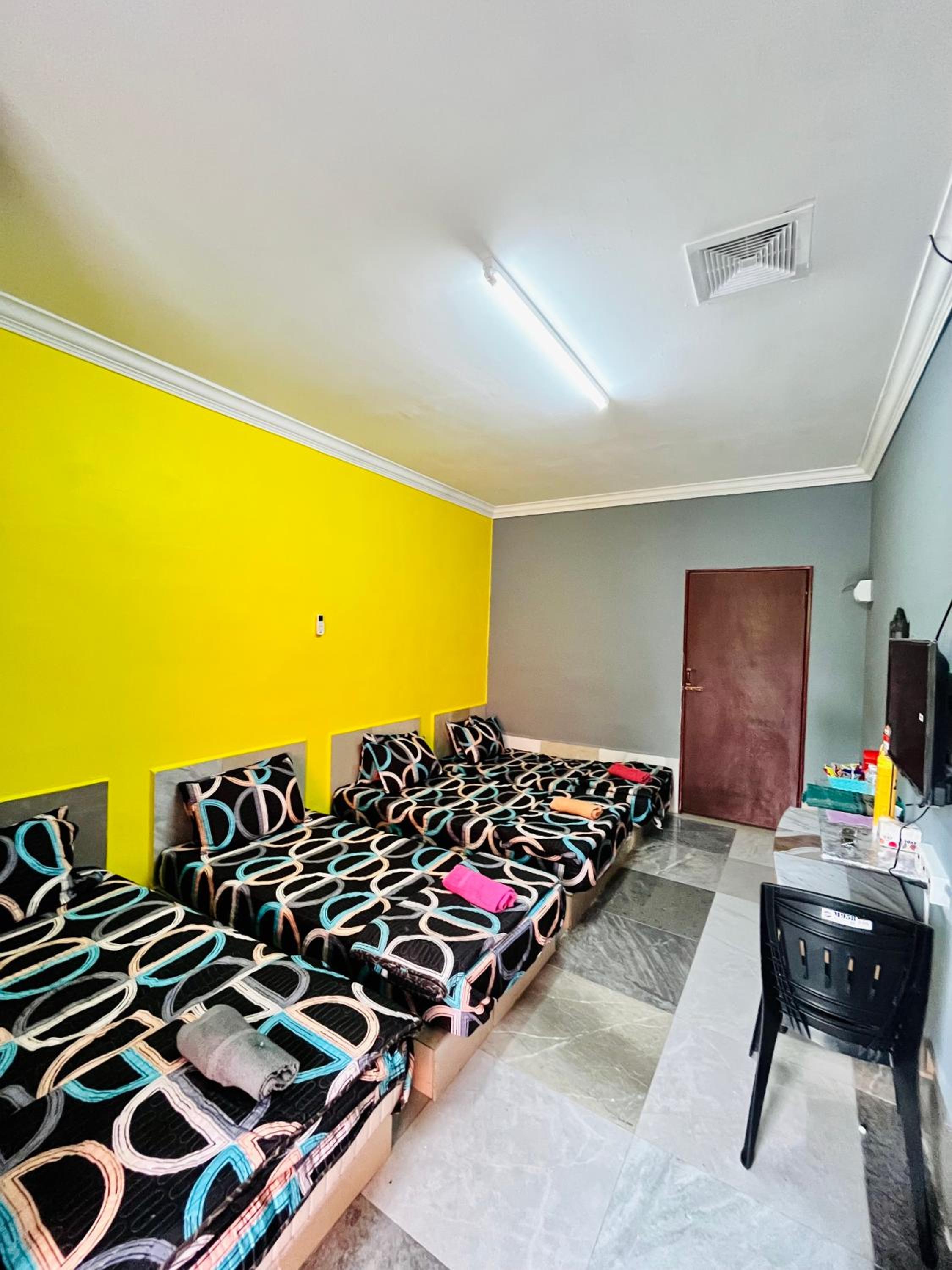 Budget Double Room photo 2
