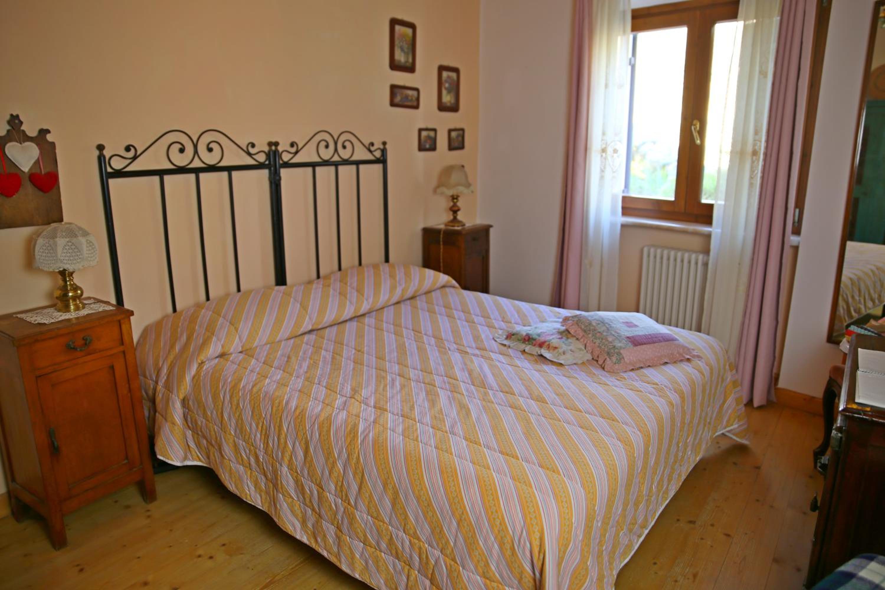 Two-Bedroom Apartment with Private Bathroom  - Photo 1
