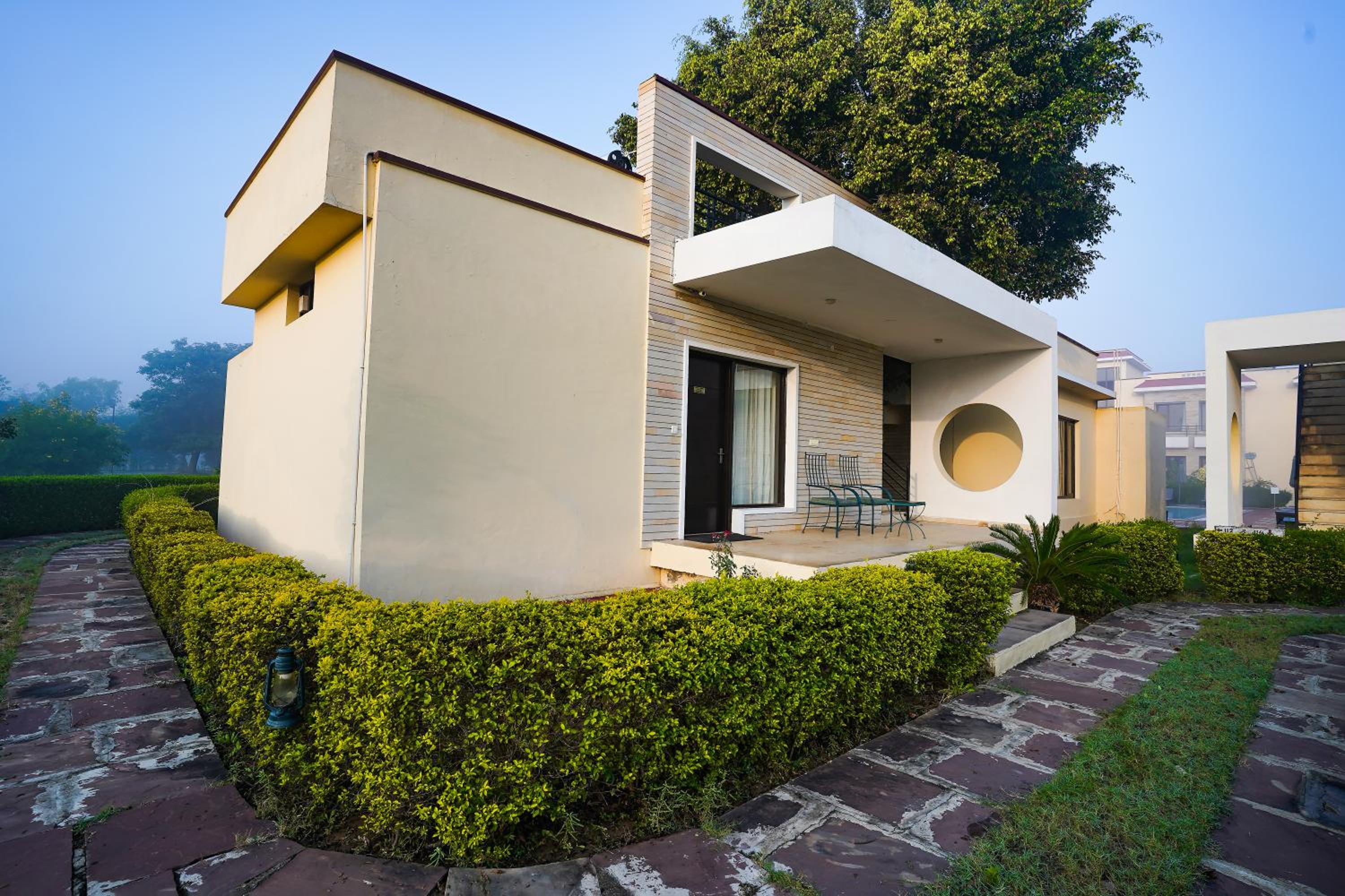 Superior Villa - Photo 5