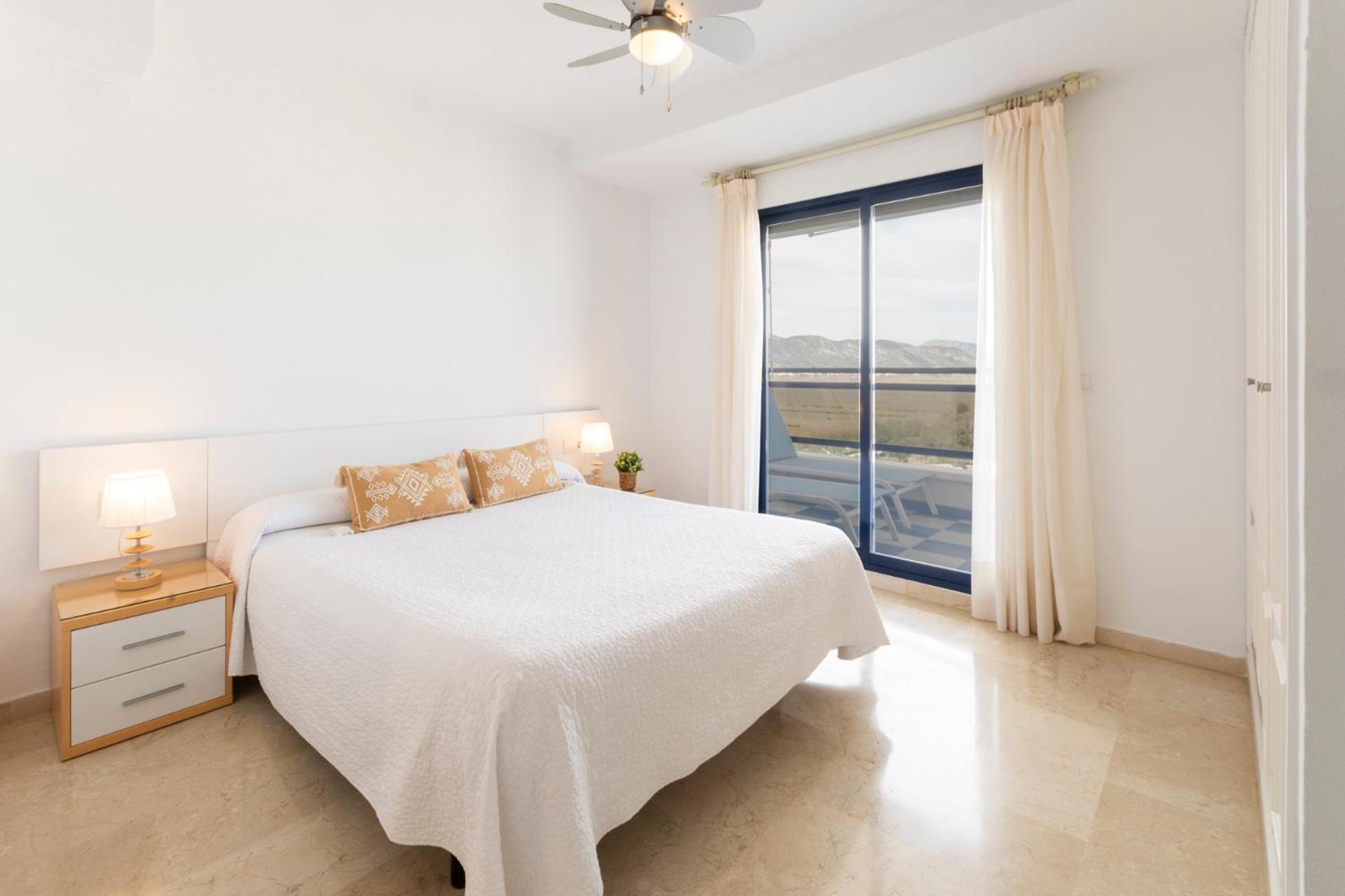 Apartment with Shower