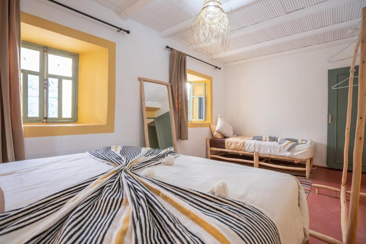 One-Bedroom House - Photo 12