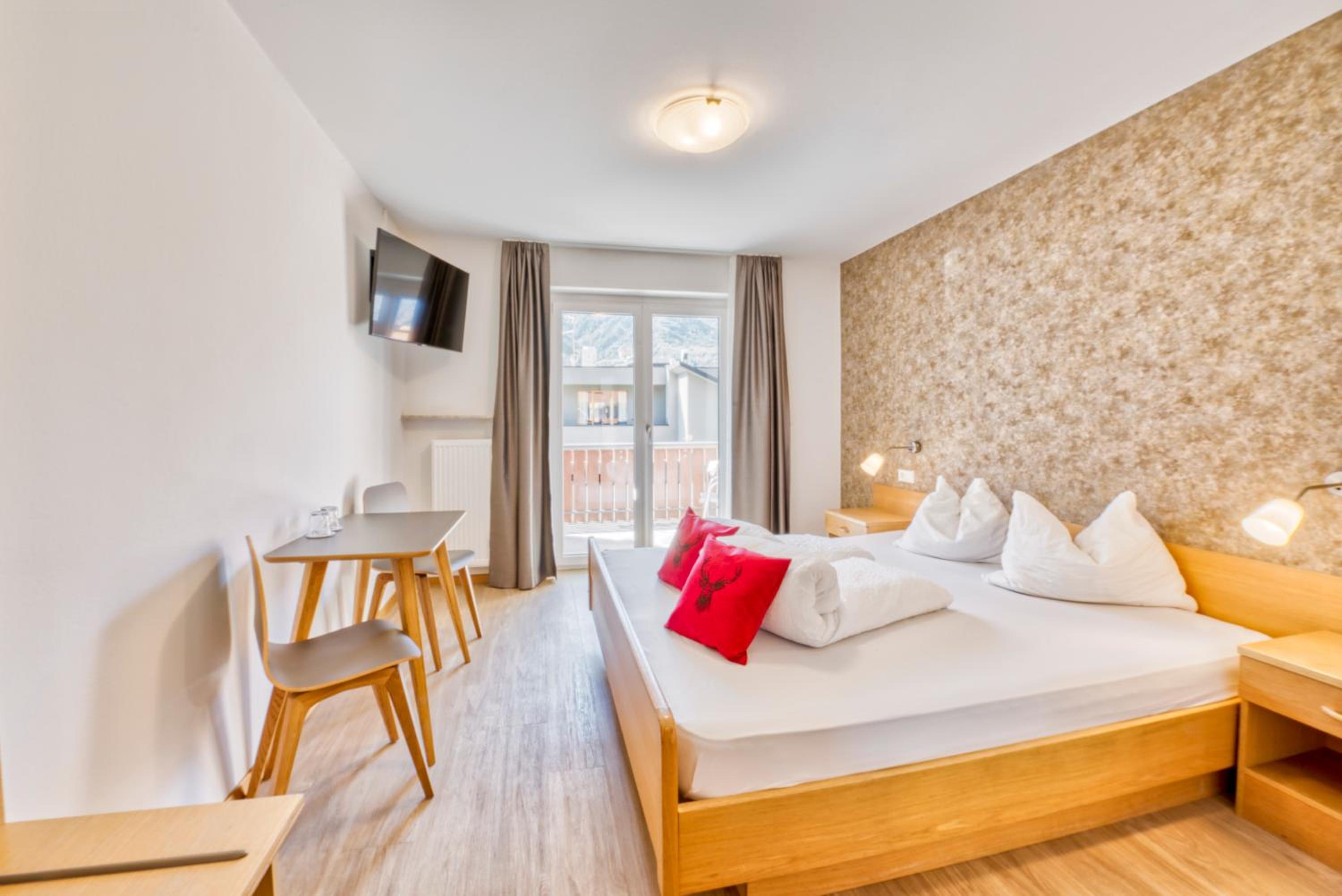 Double Room with Private Bathroom photo 1