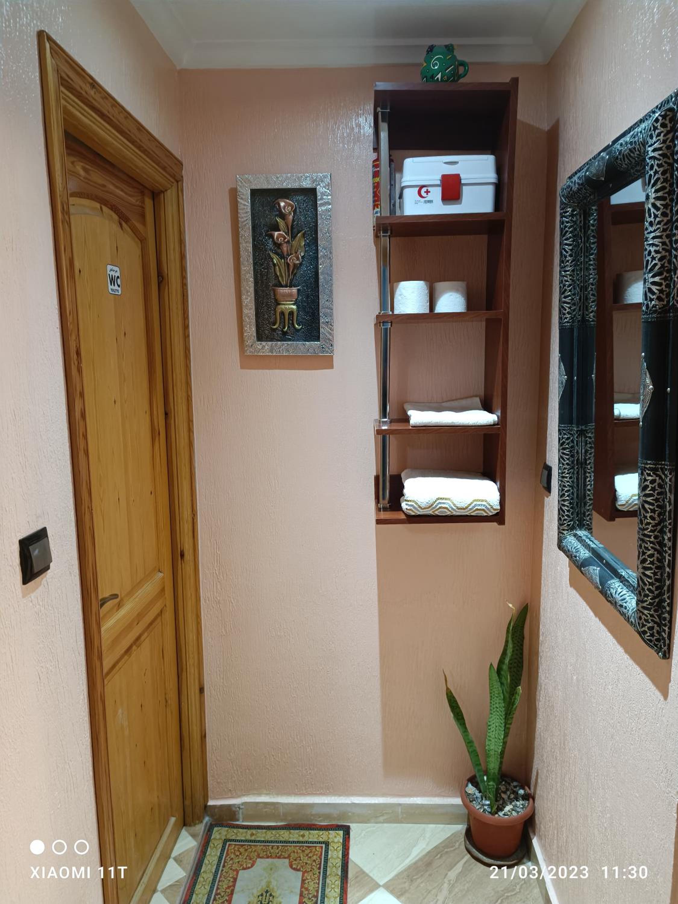 One-Bedroom Apartment - Photo 10