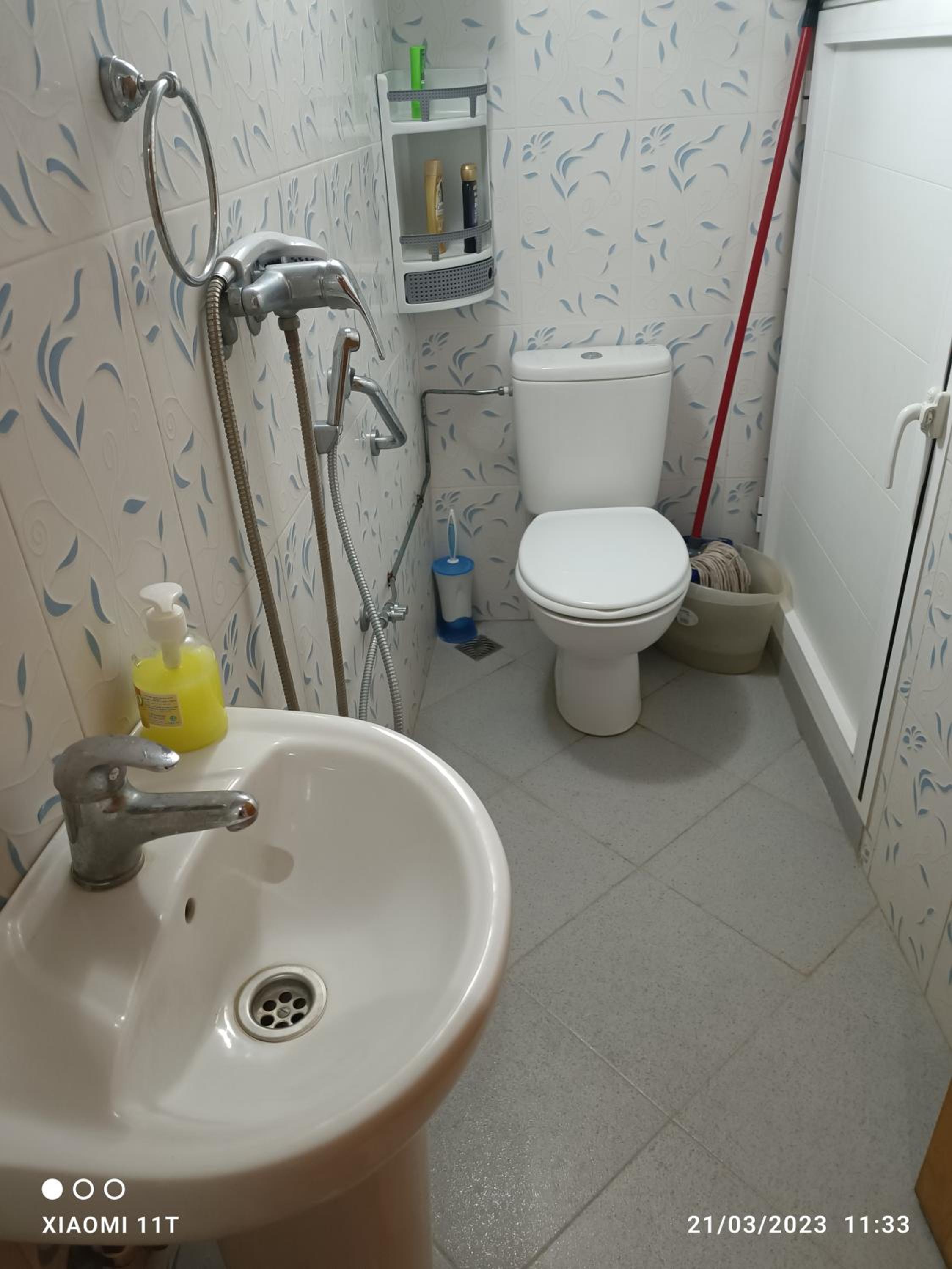 One-Bedroom Apartment - Photo 21