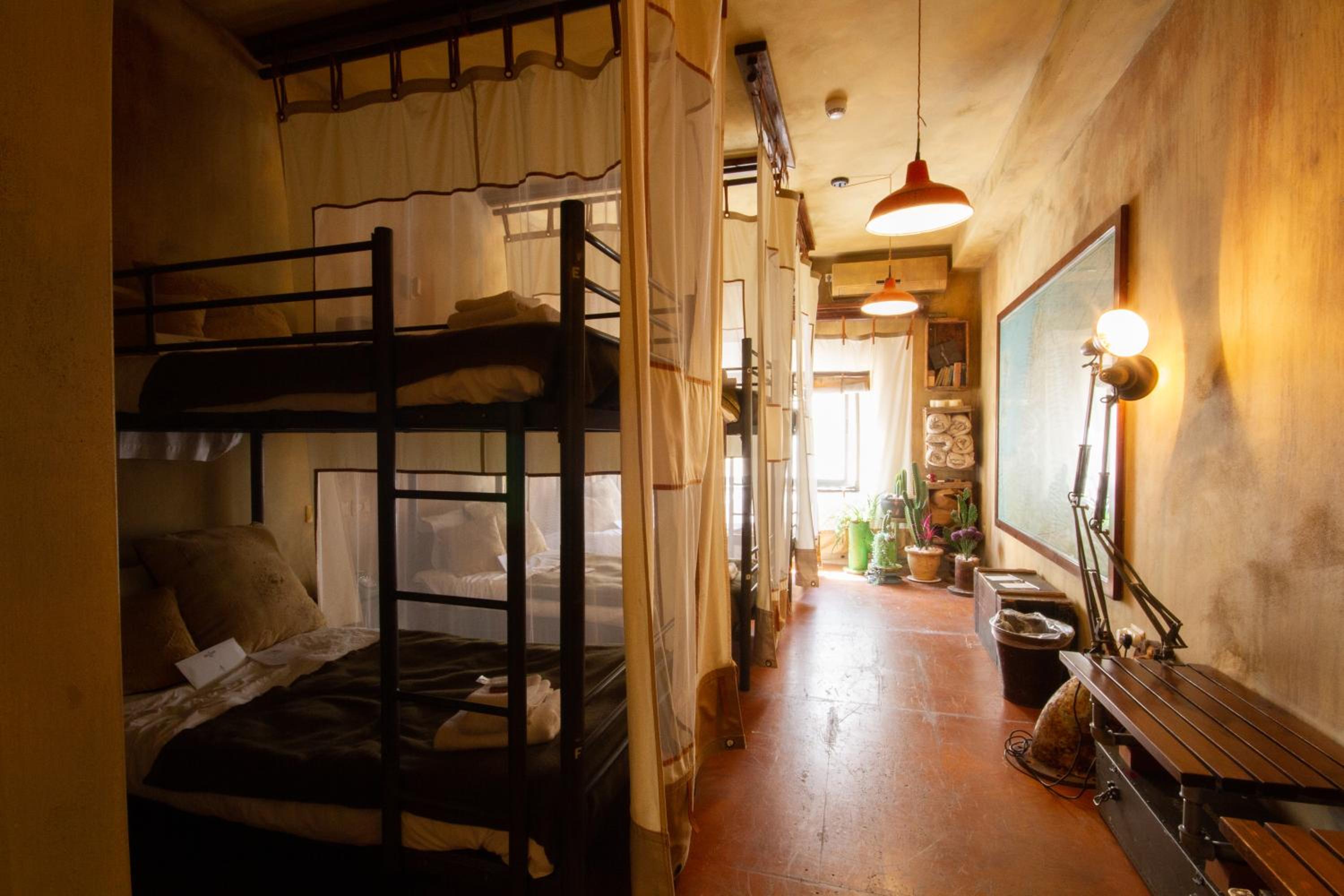 Budget Barracks photo 1