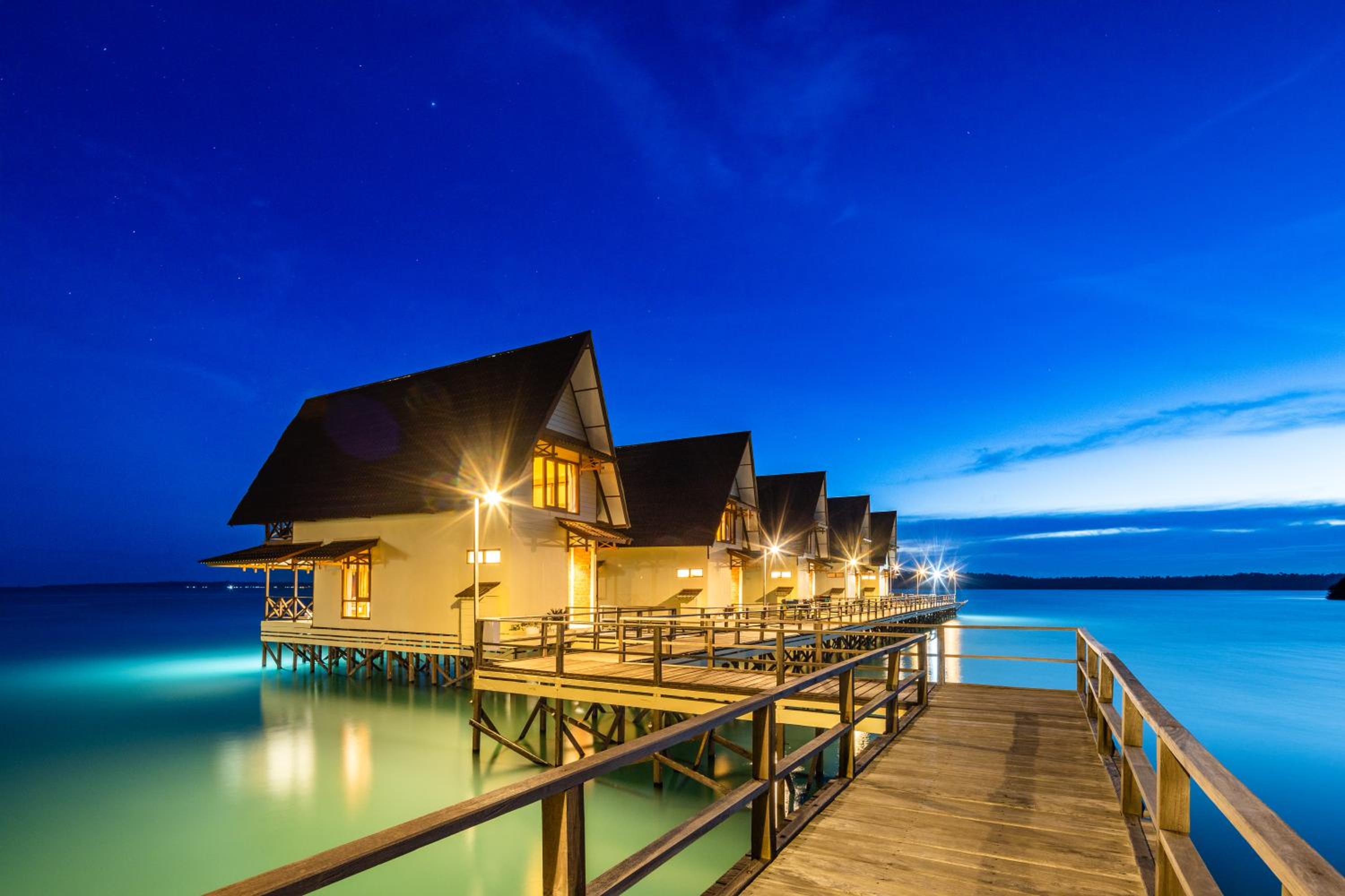 Villa with Sea View - Photo 16