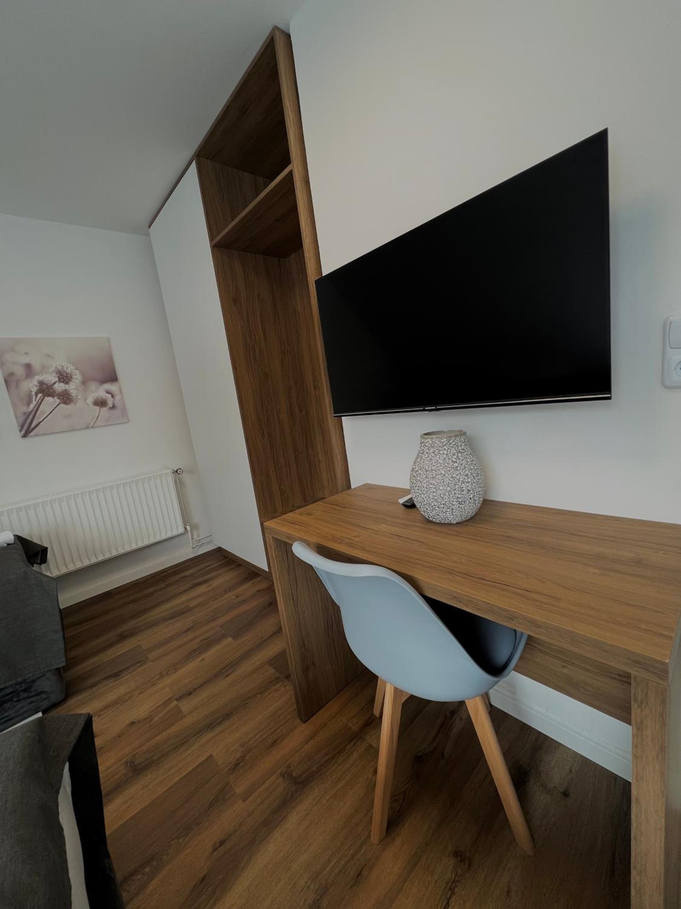 Two-Bedroom Apartment photo 2