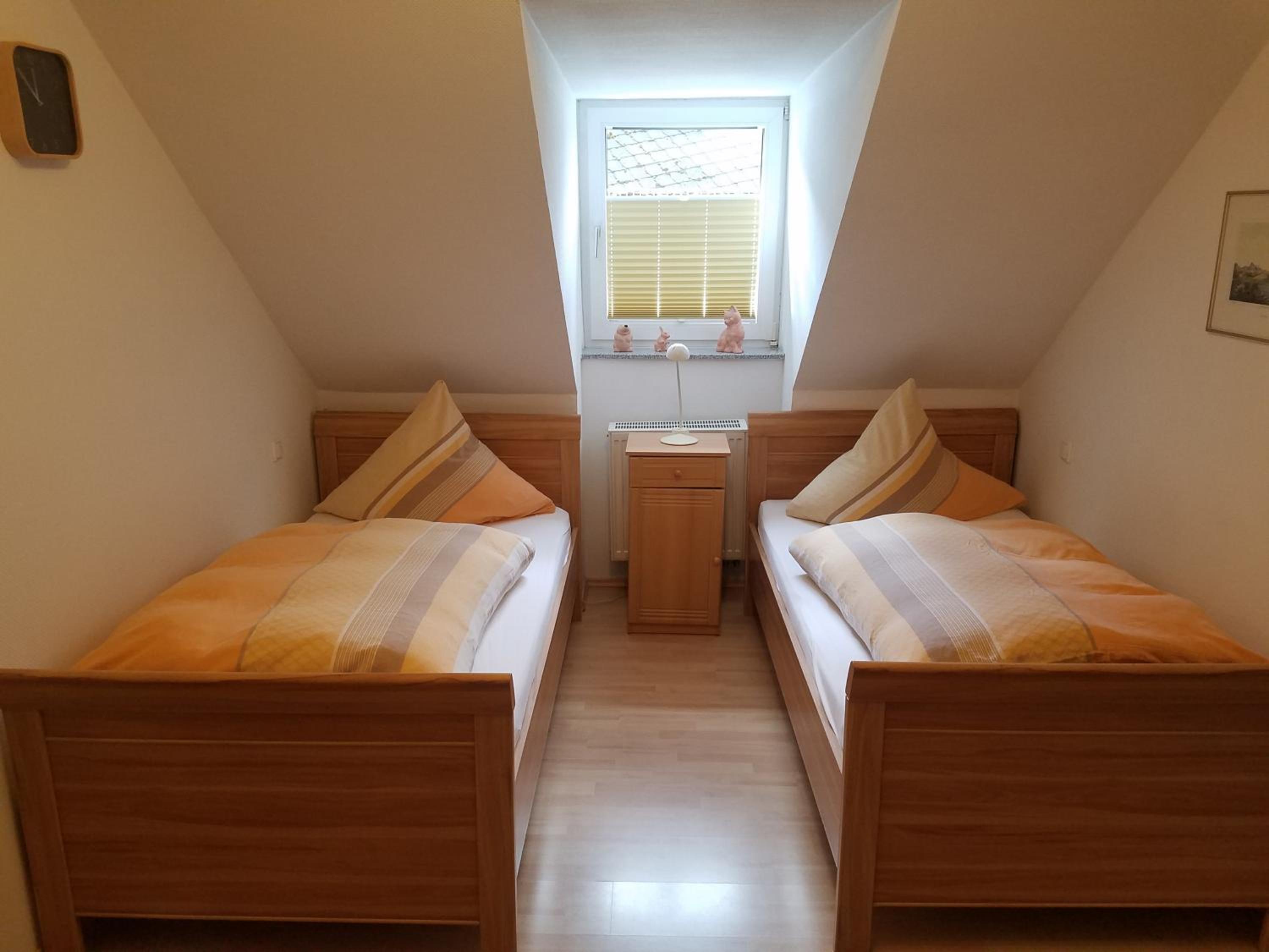 Standard Twin Room photo 1
