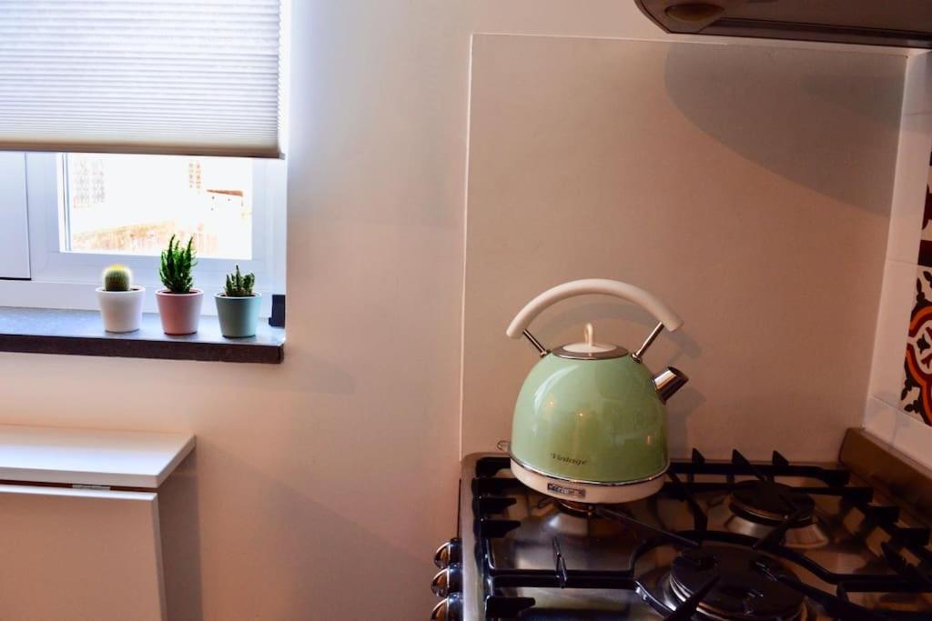 One-Bedroom Apartment photo 3