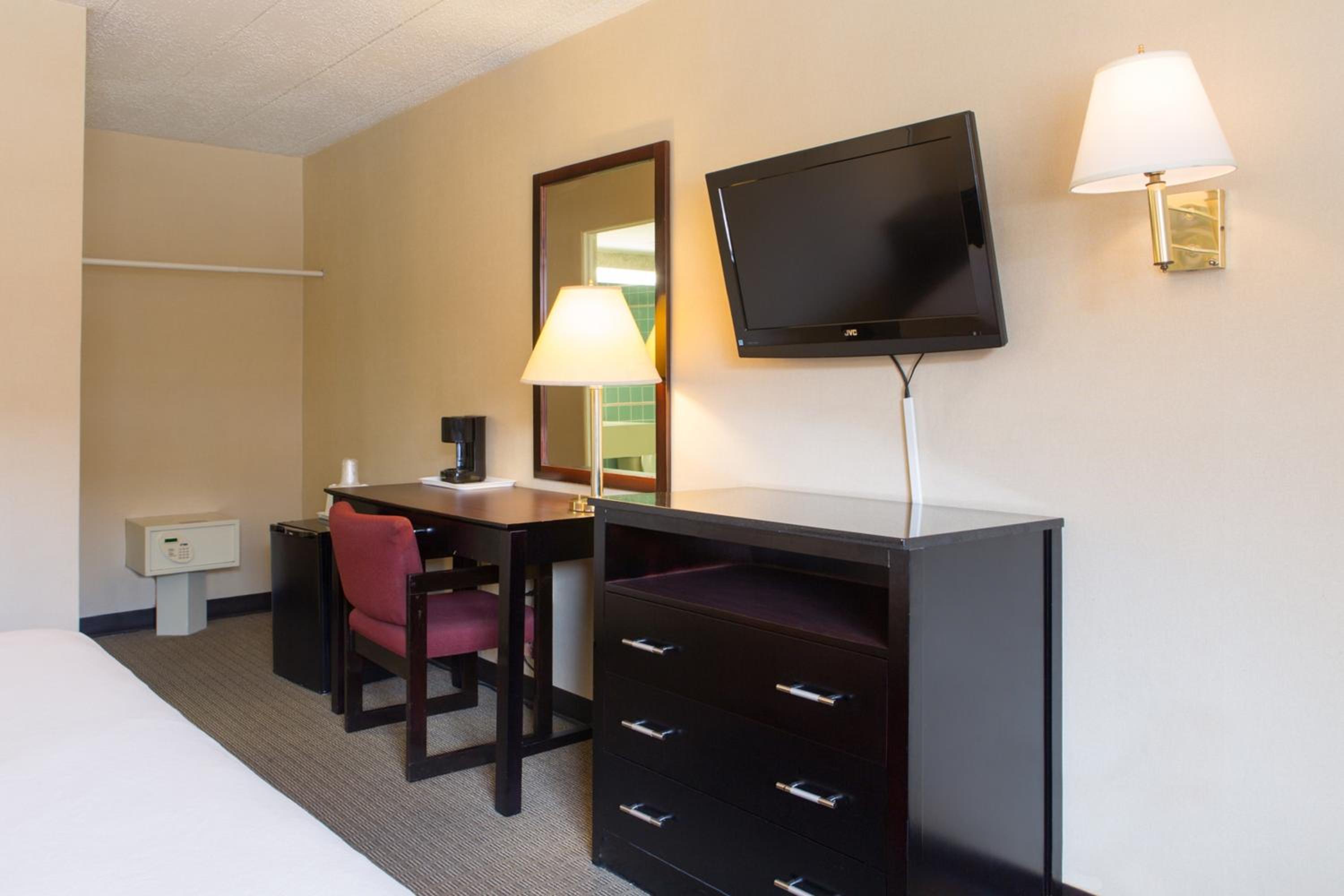 Standard Double Room - Photo 3