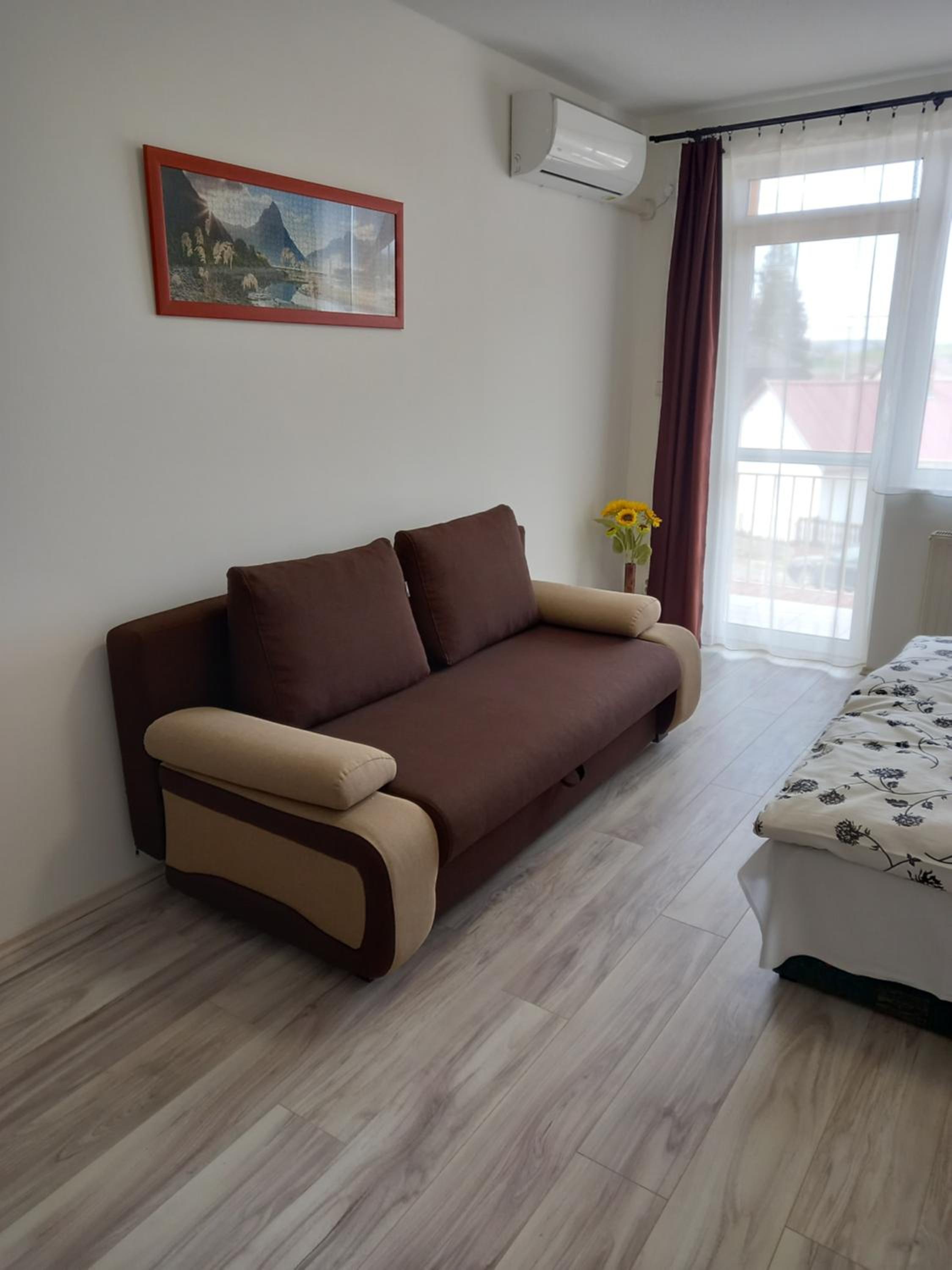 Triple Room with Shower - Photo 10