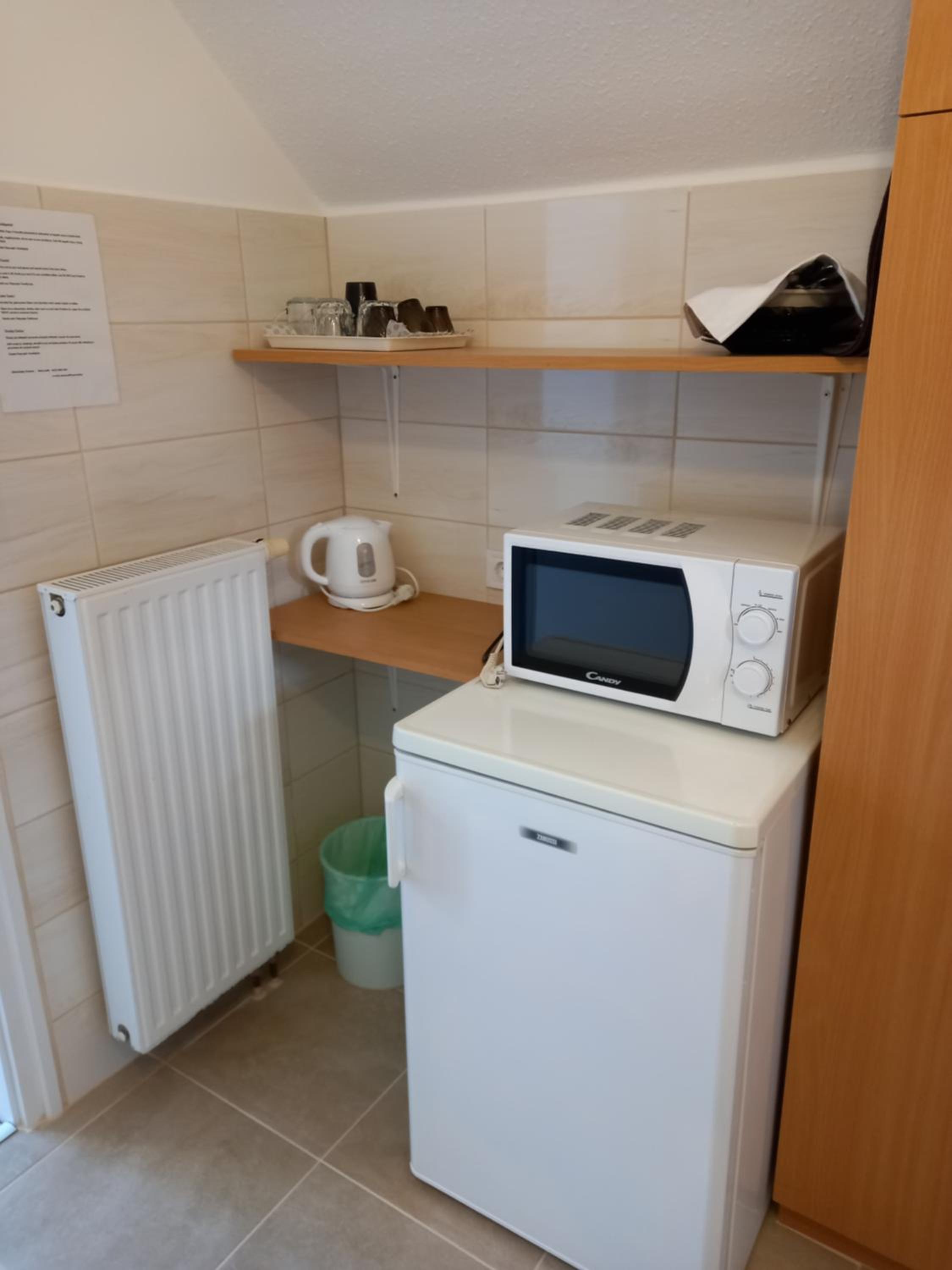 Triple Room with Shower - Photo 9