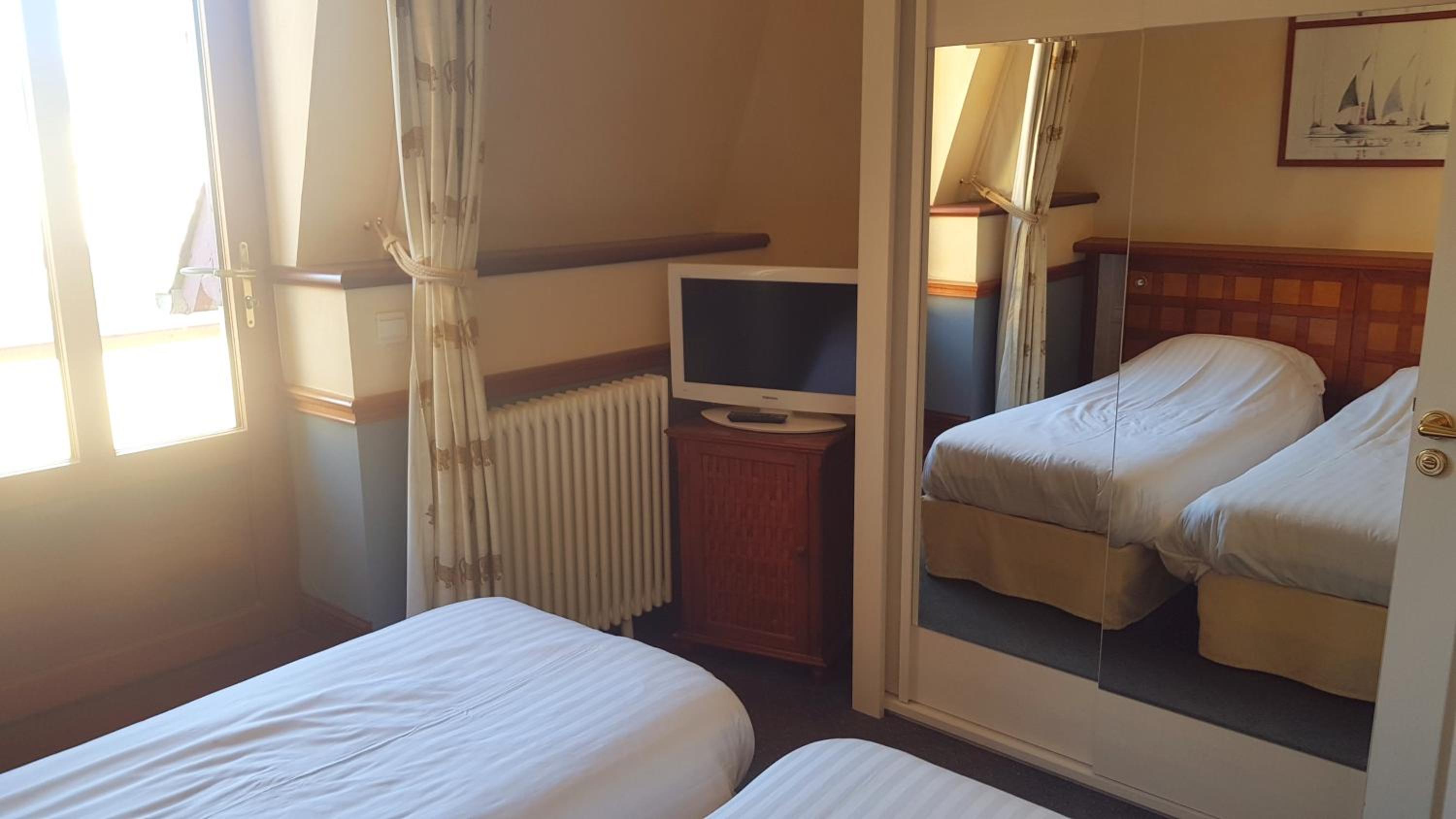 Family Suite with Sea View