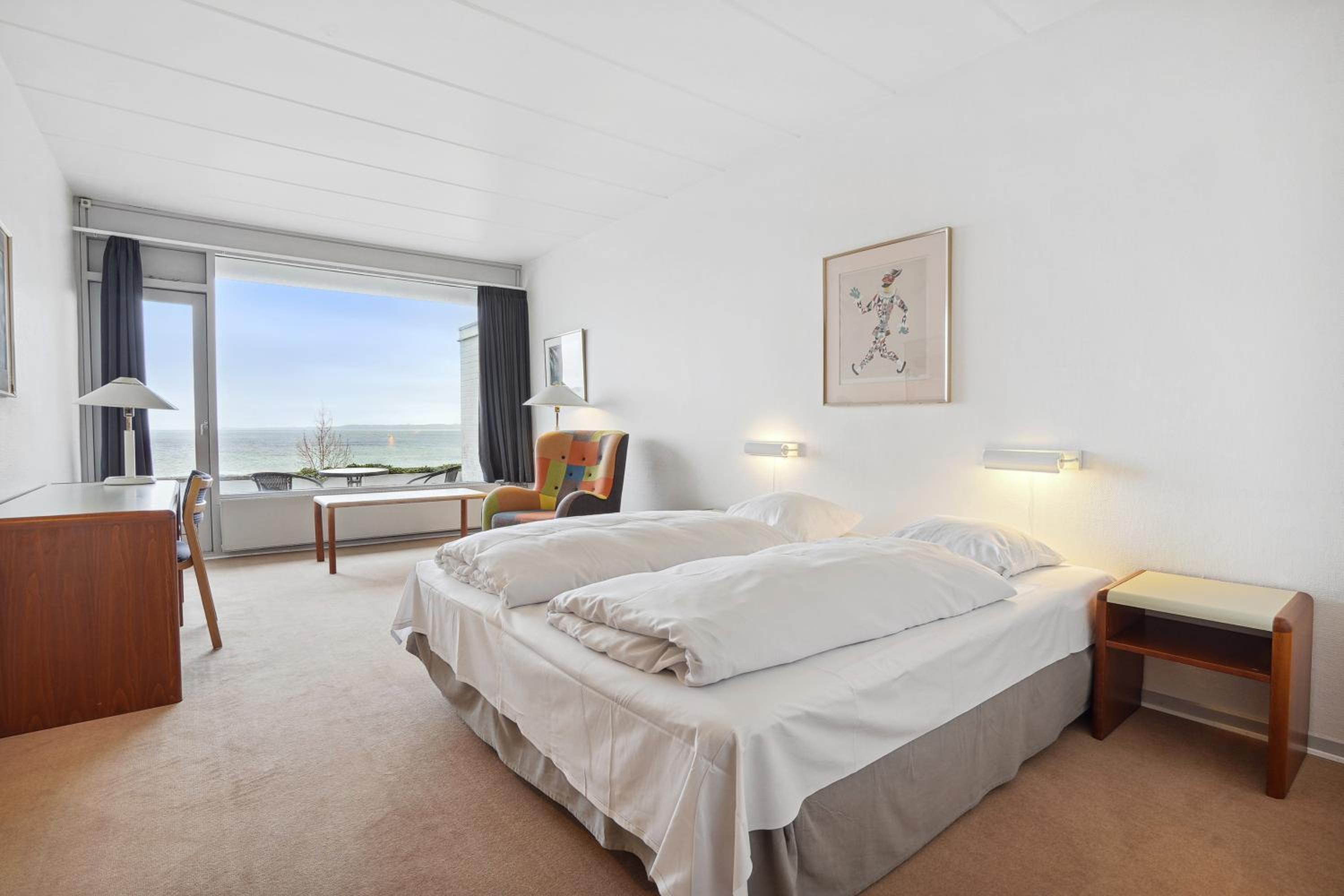 Deluxe Double Room with Balcony and Sea View - Photo 1