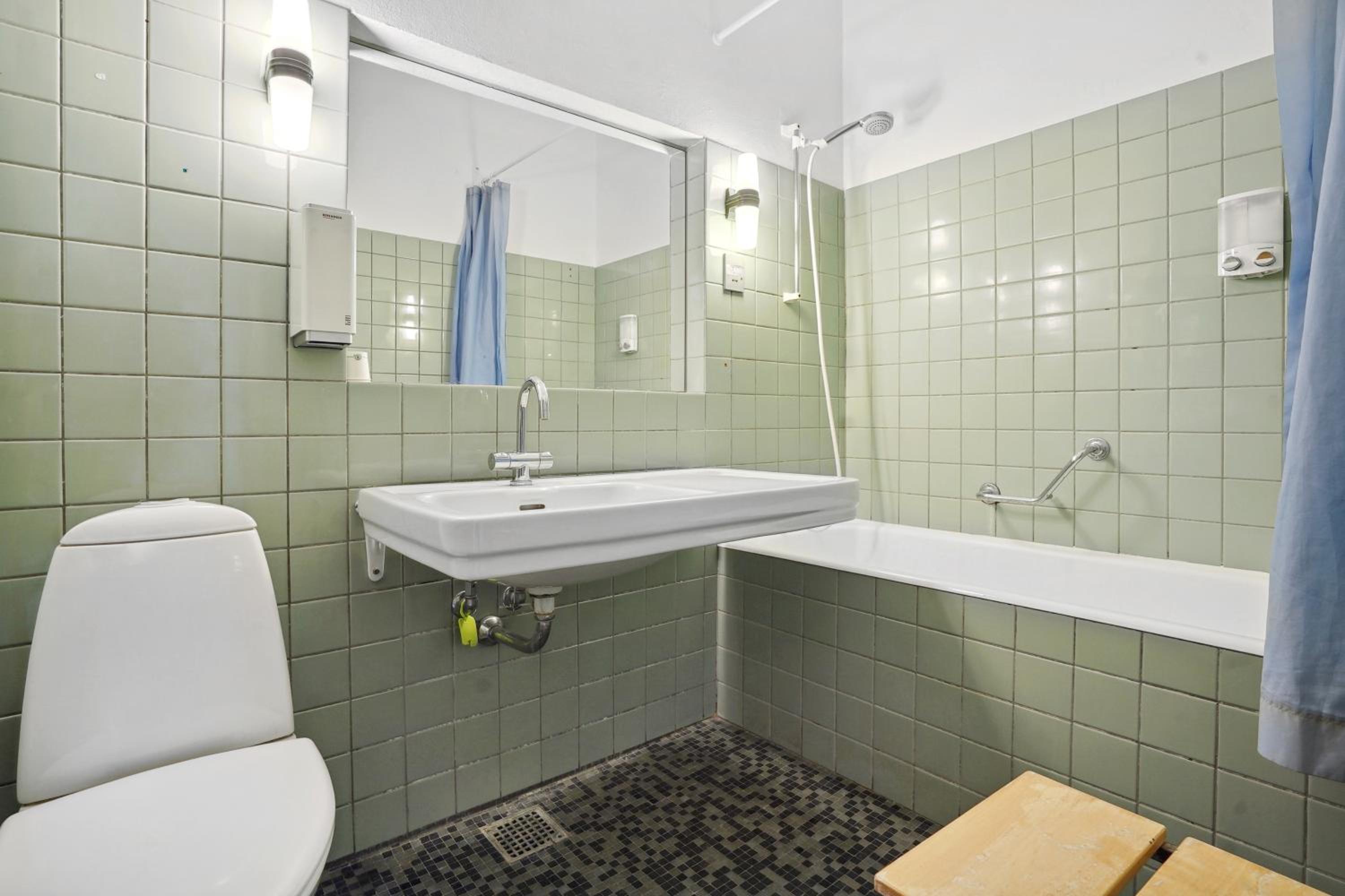 Double Room - Photo 3