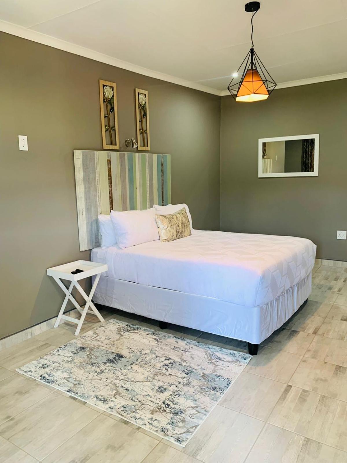 Double Room - Photo 1