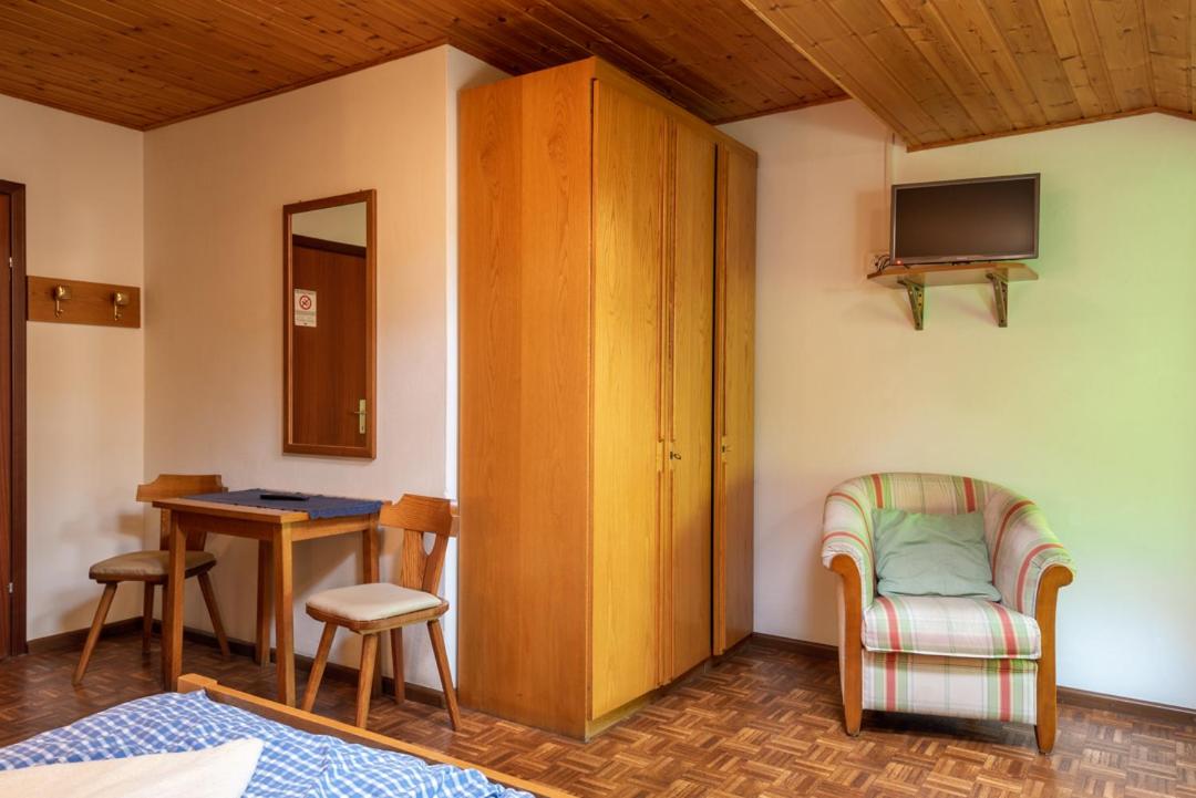 Double Room with Mountain View photo 2