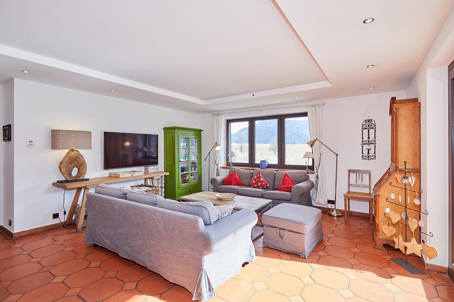 Four-Bedroom House photo 1