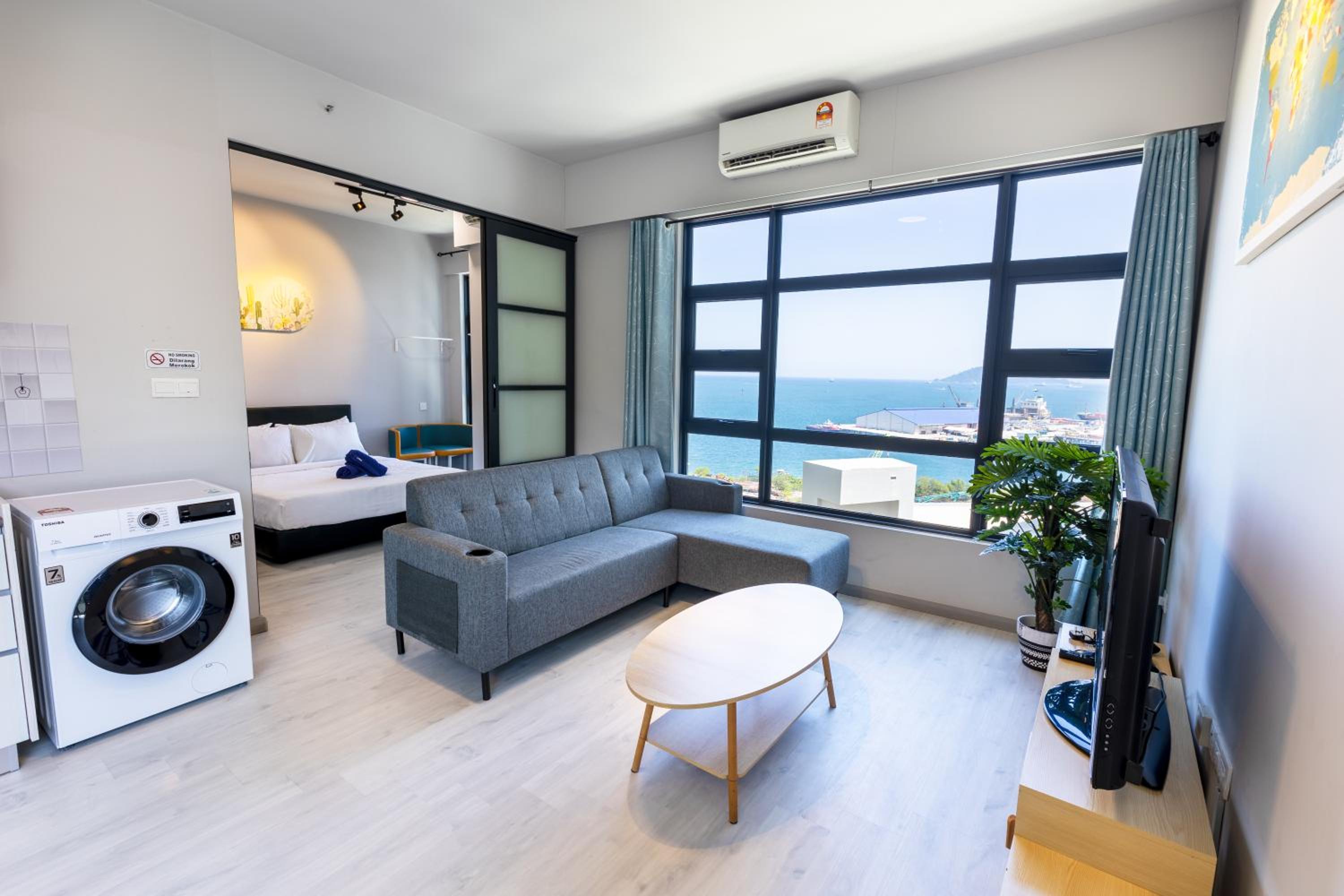 Apartment with Sea View