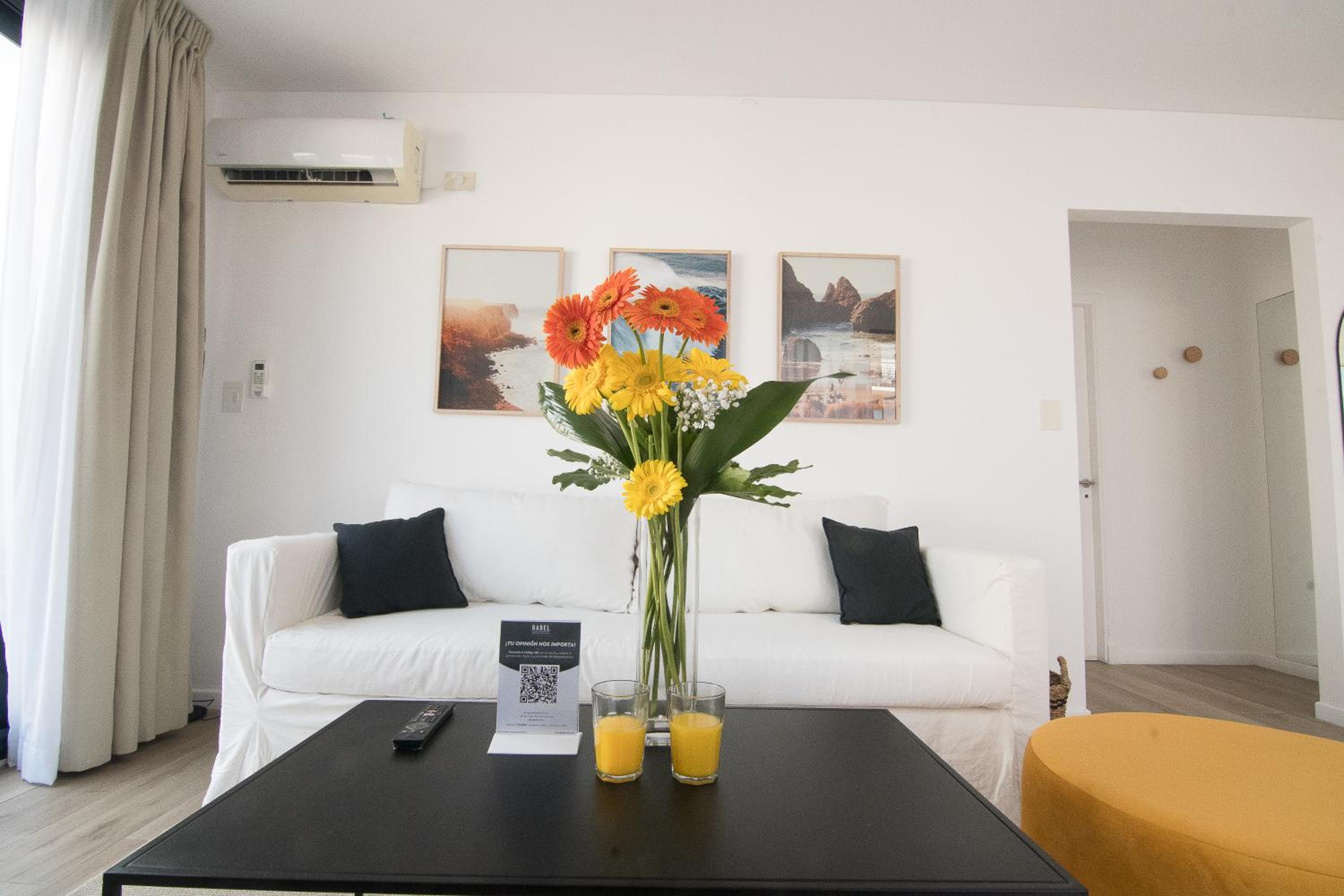 One-Bedroom Apartment photo 3