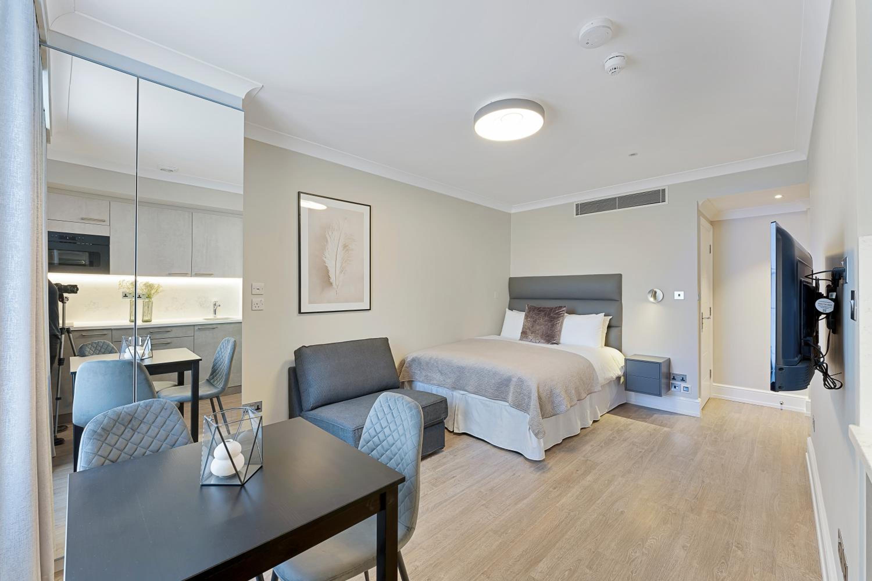 Family Studio Suite photo 1
