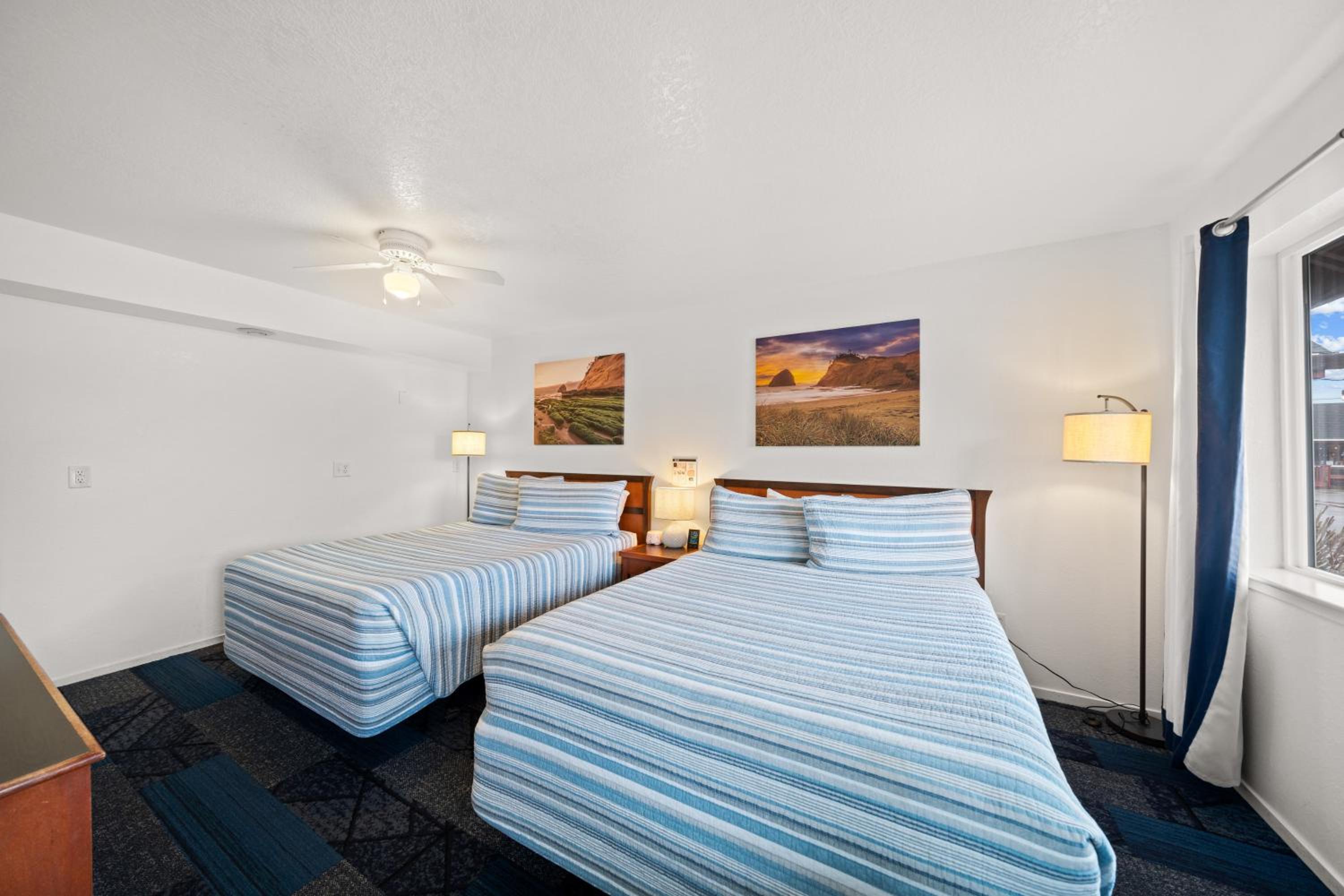 Queen Room with Two Queen Beds - Pet Friendly photo 1