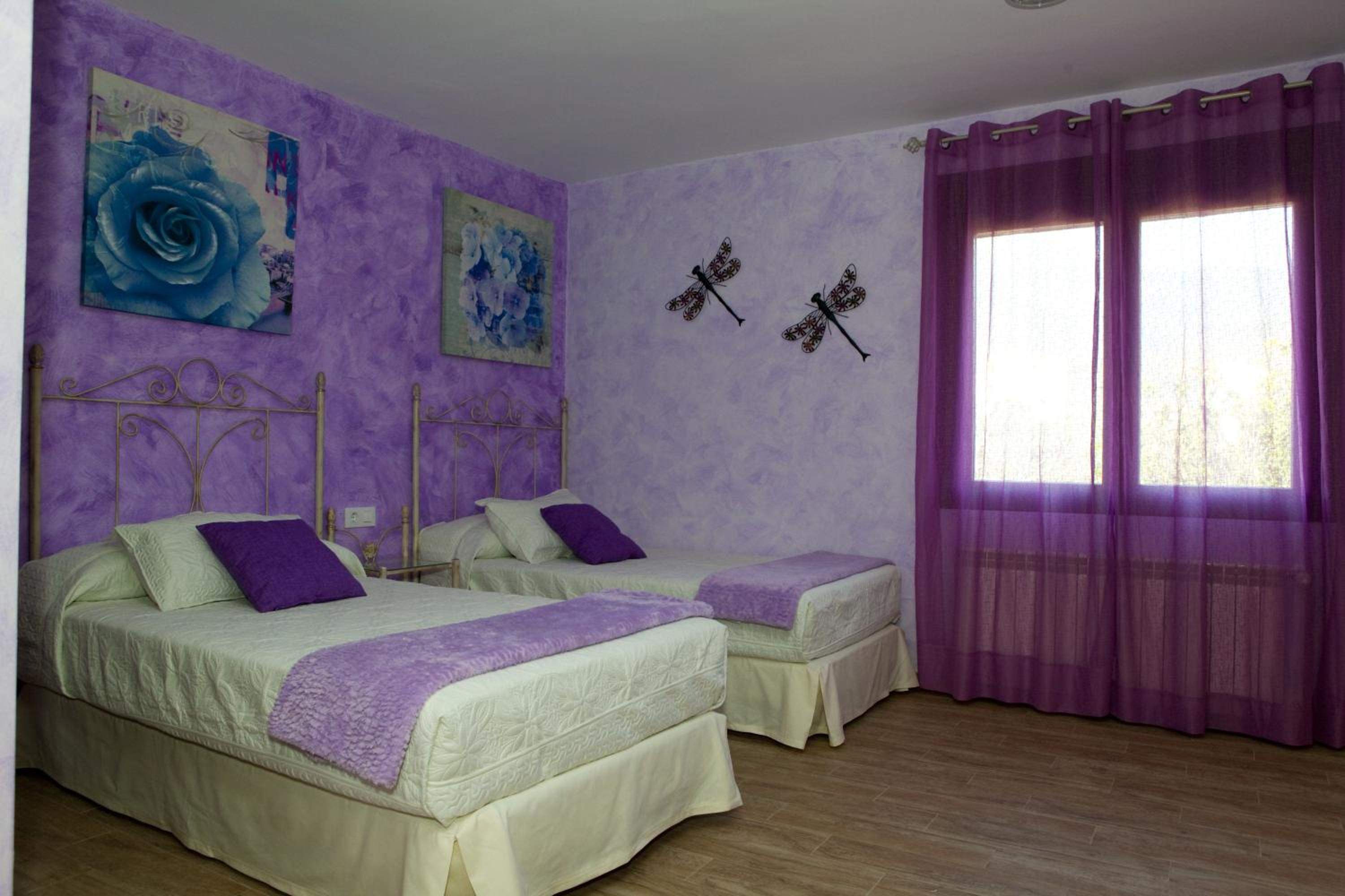 Twin Room with Mountain View - Photo 1