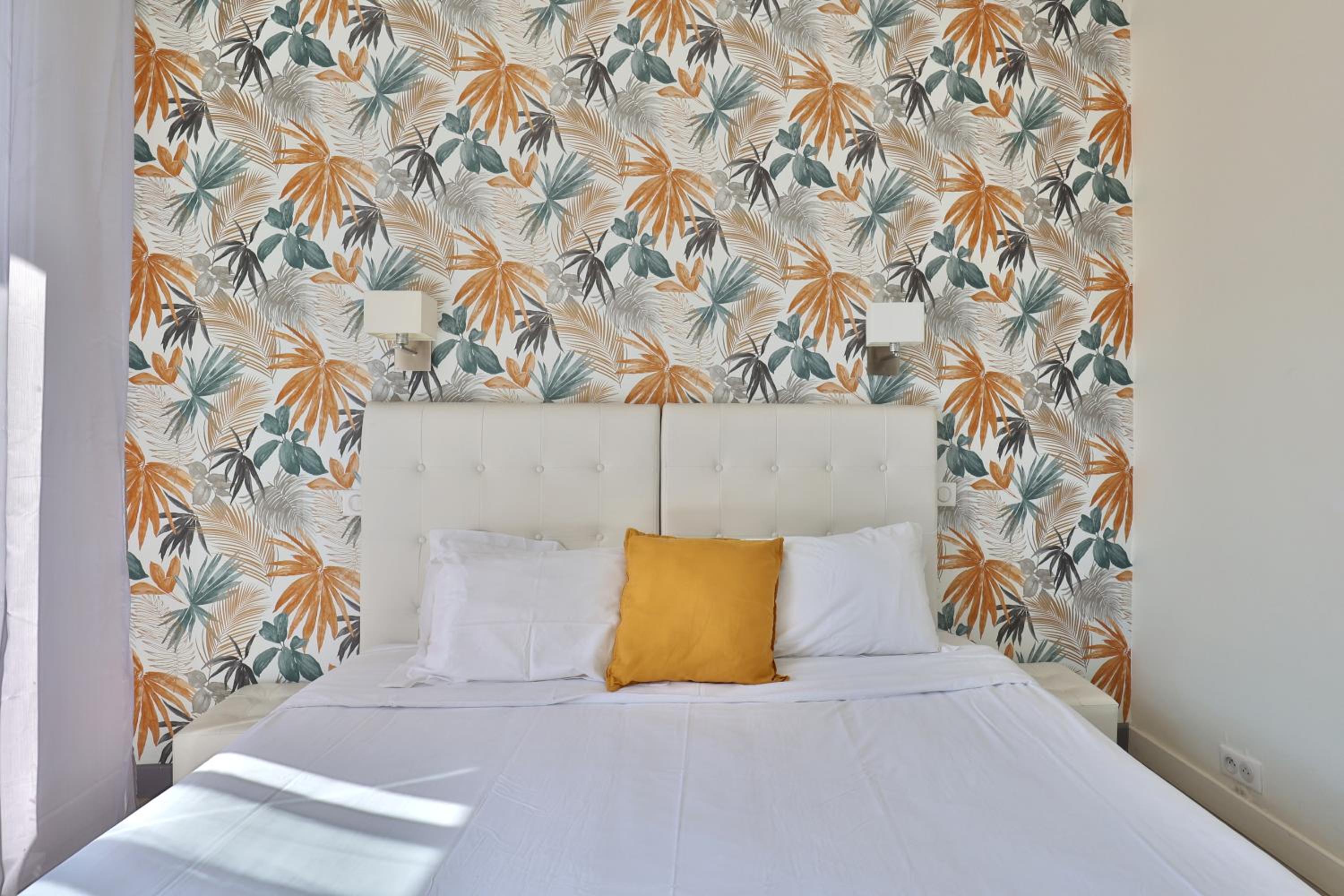 Double Room - Photo 4