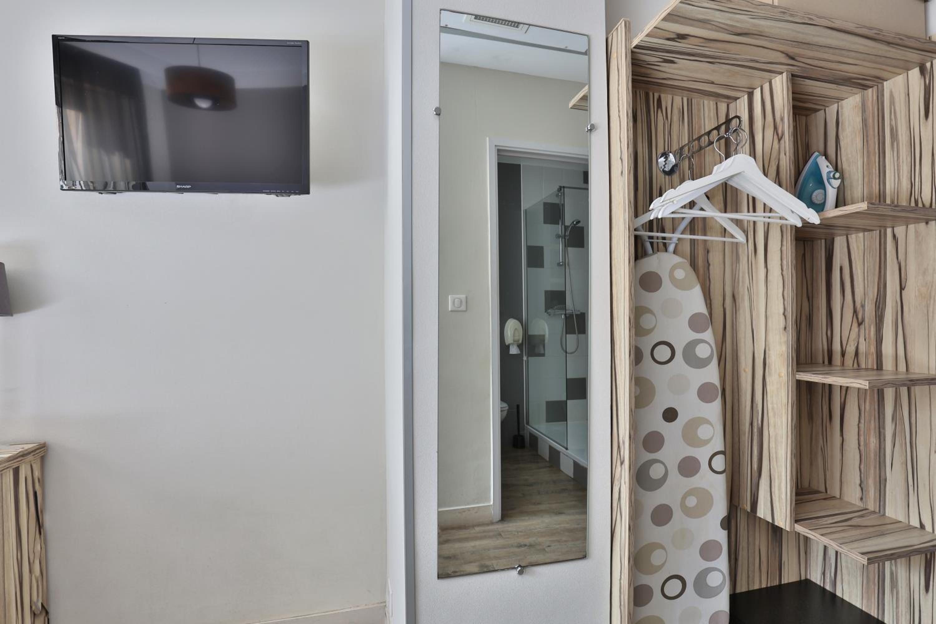 Double Room - Photo 1