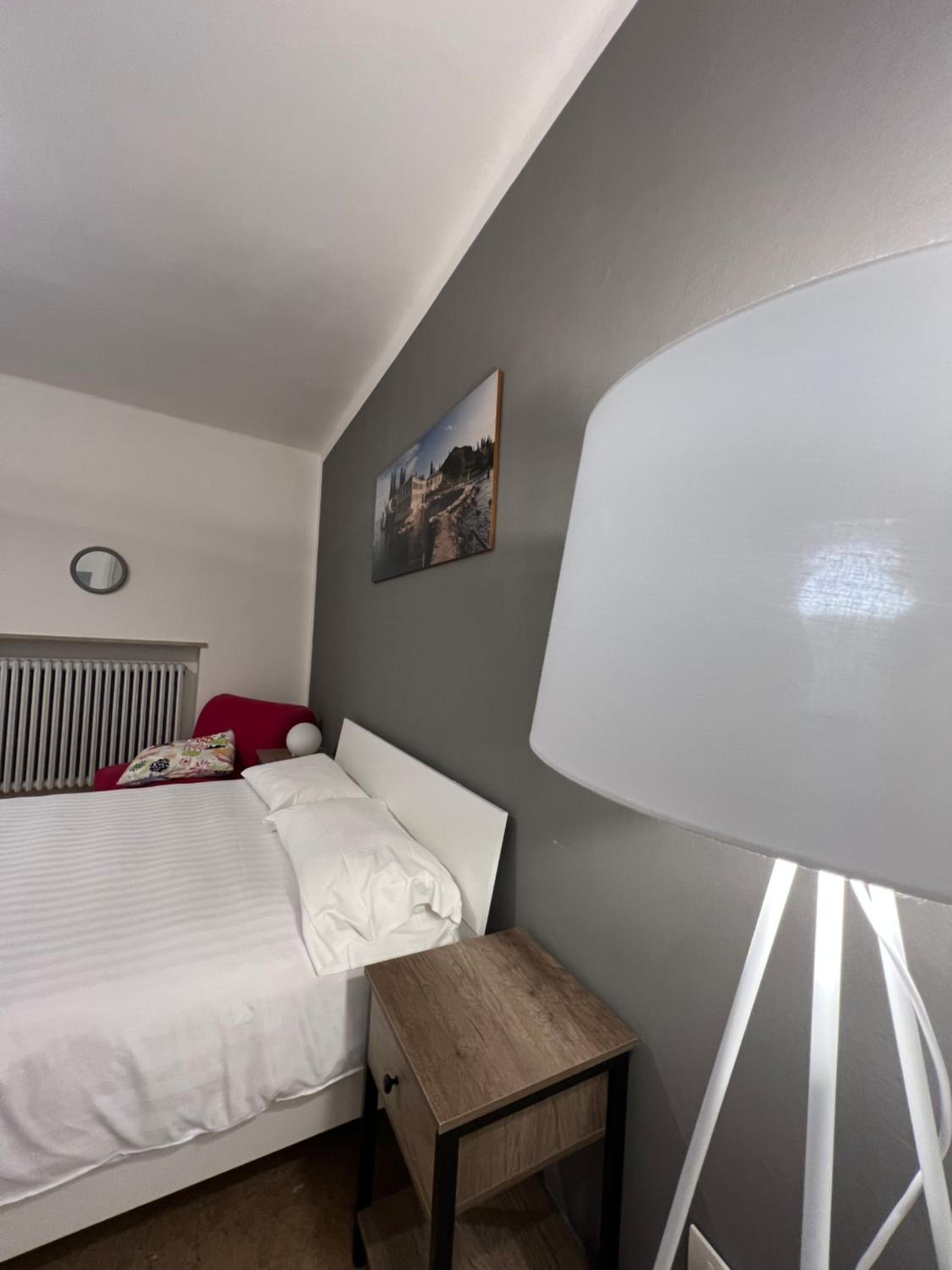 Quadruple Room with Private Bathroom - Photo 17