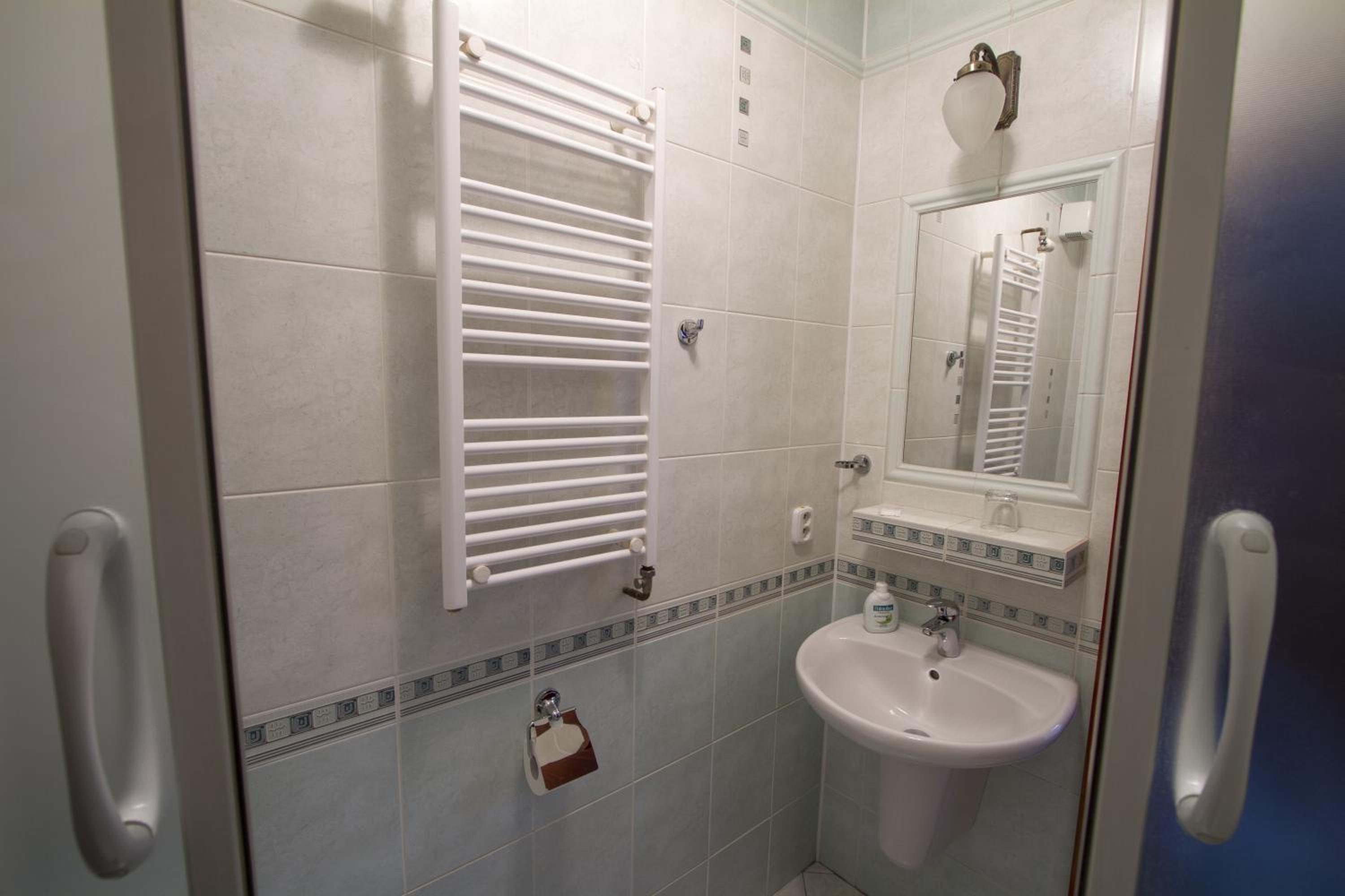 Standard Single Room photo 3