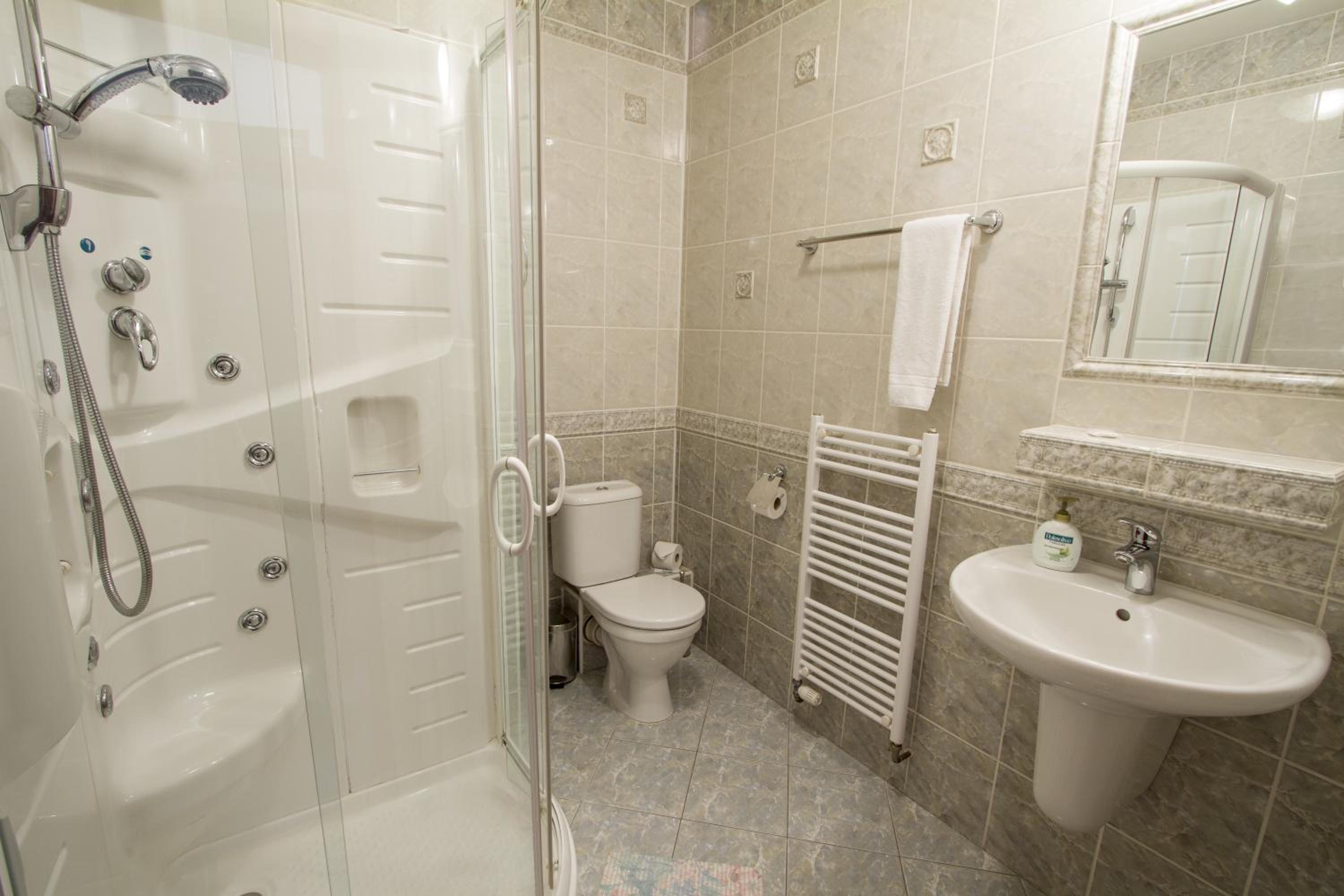 Standard Single Room photo 2