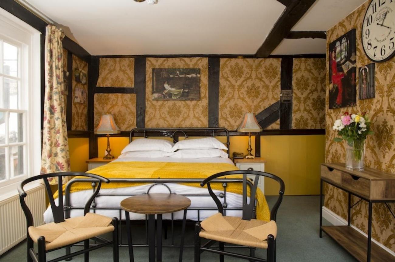 Deluxe King Room photo 2