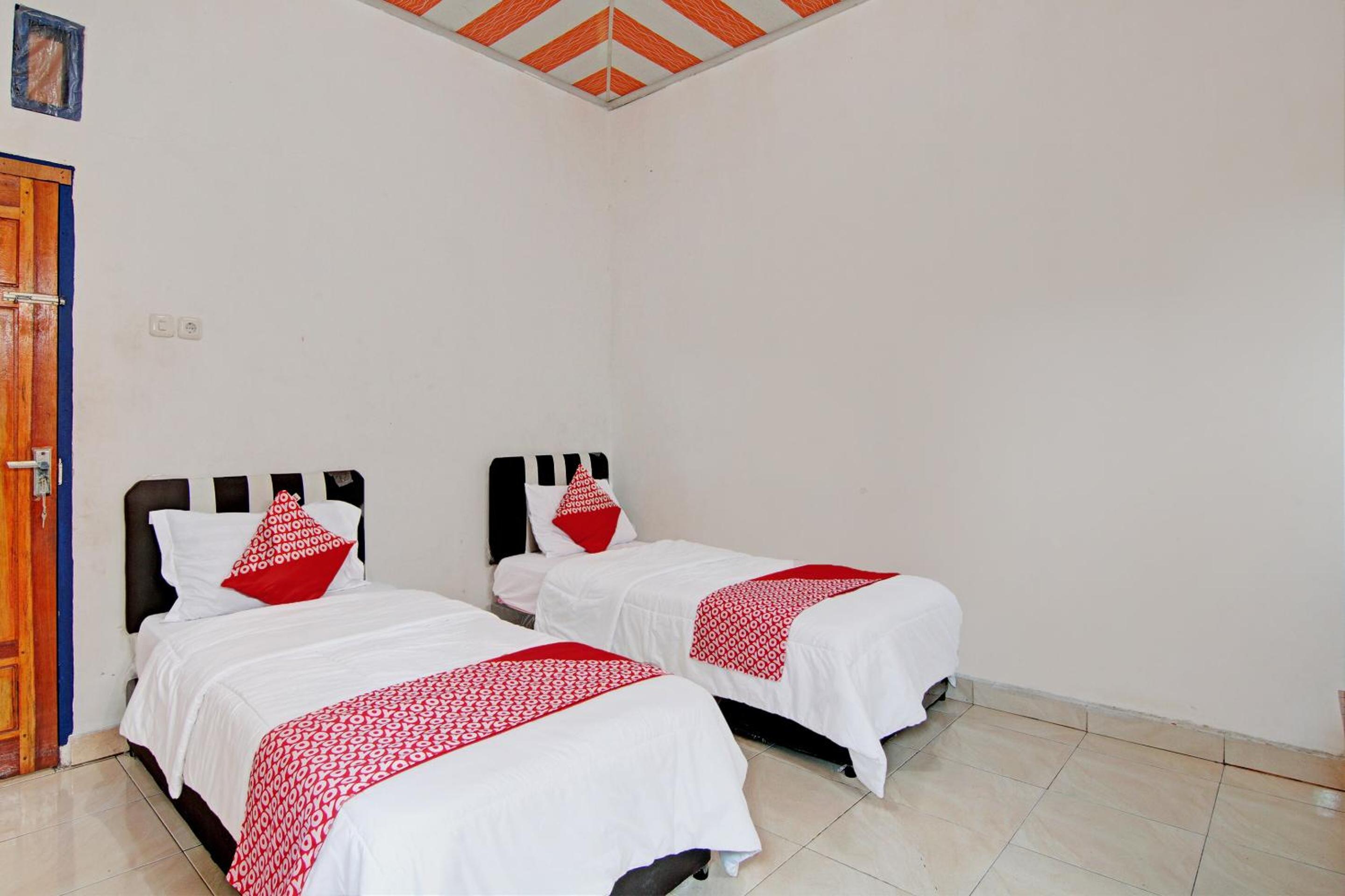 Delxue Twin Room photo 1