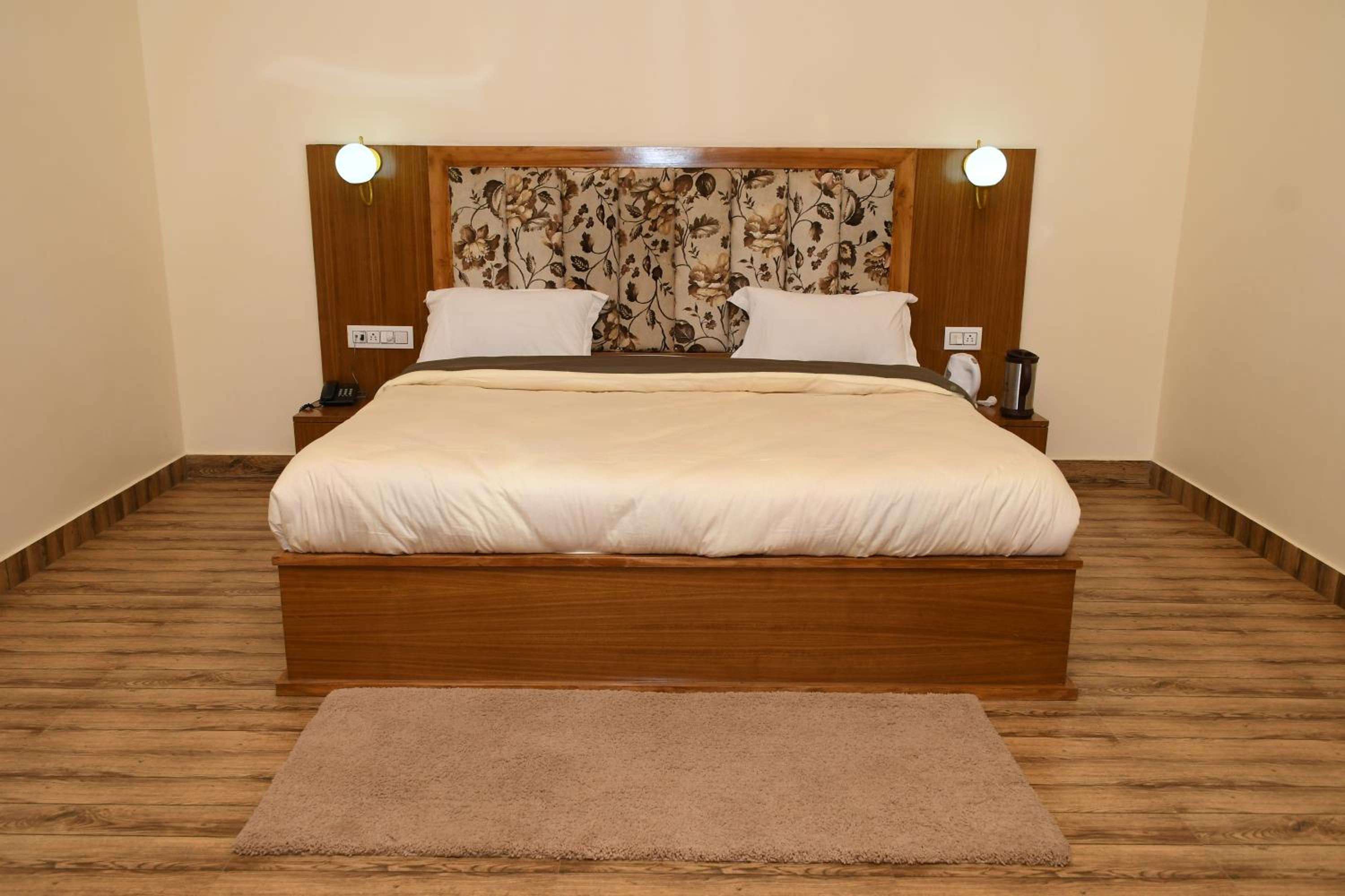 Deluxe Double Room photo 1