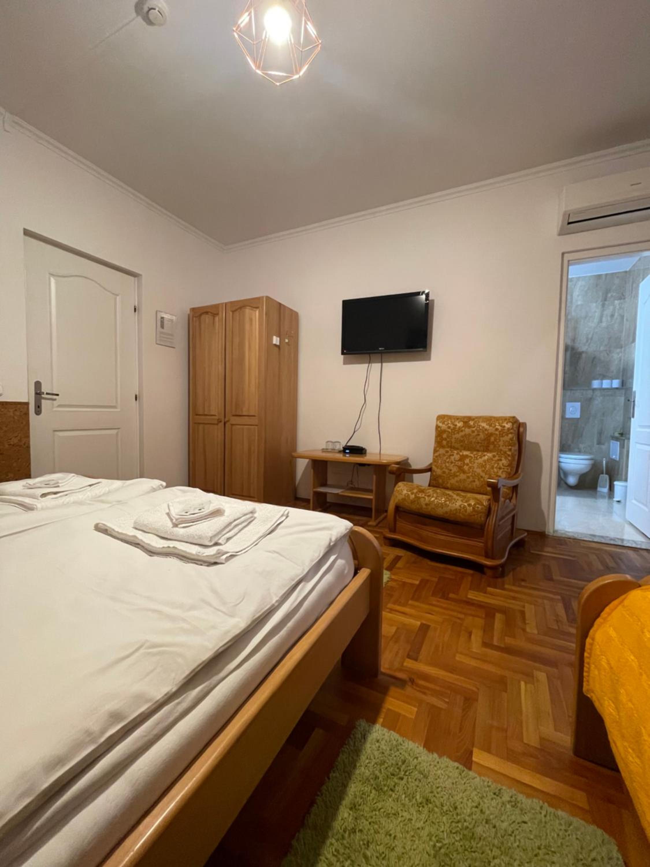 Triple Room photo 3