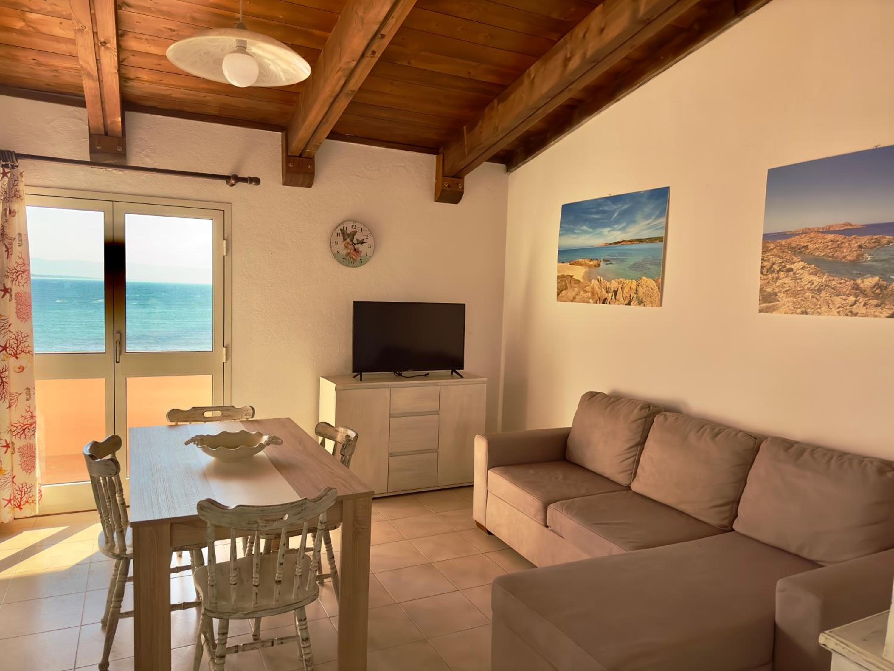 Apartment With Sea View