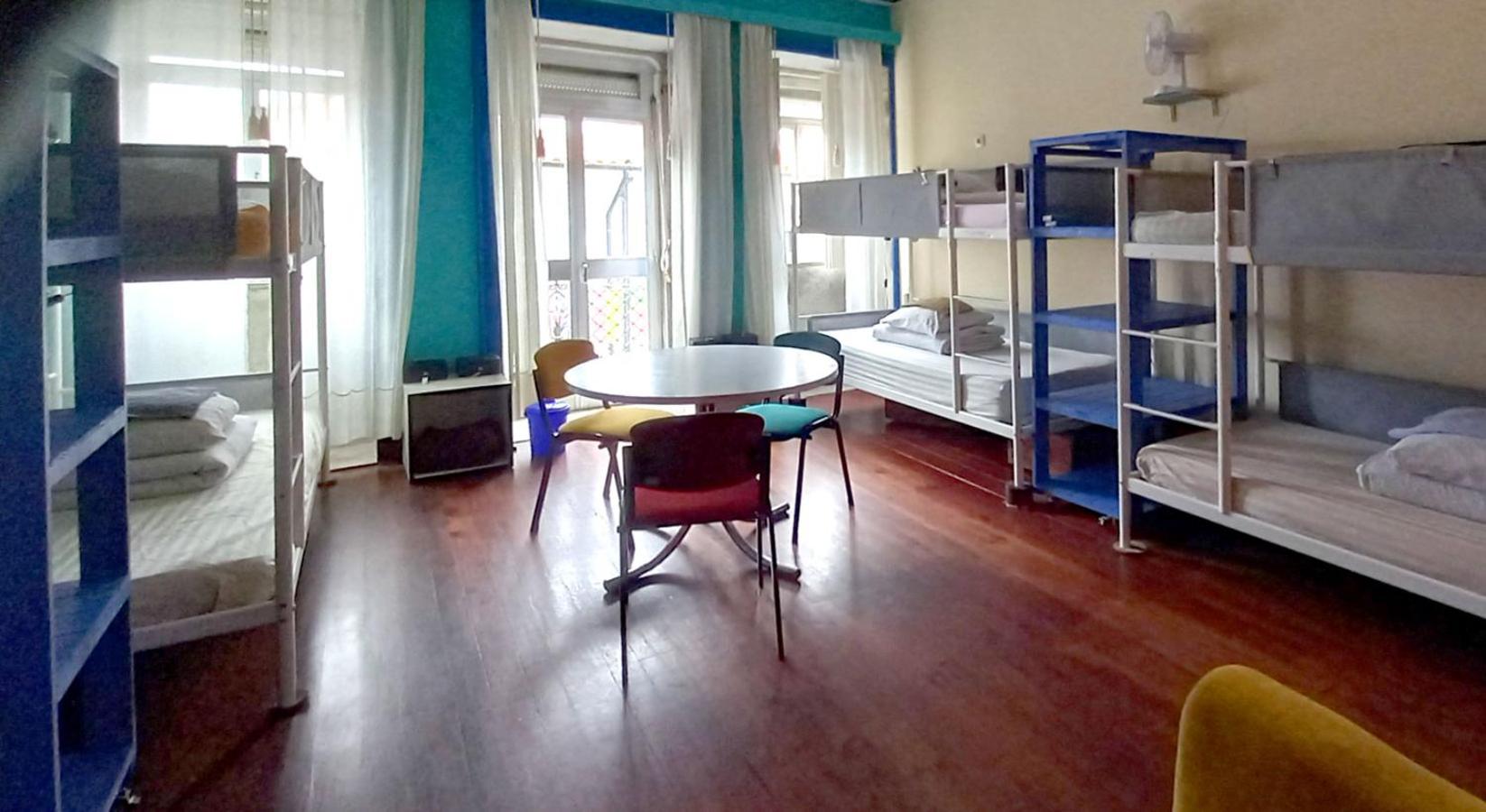 Bunk Bed in Mixed Dormitory Room photo 2