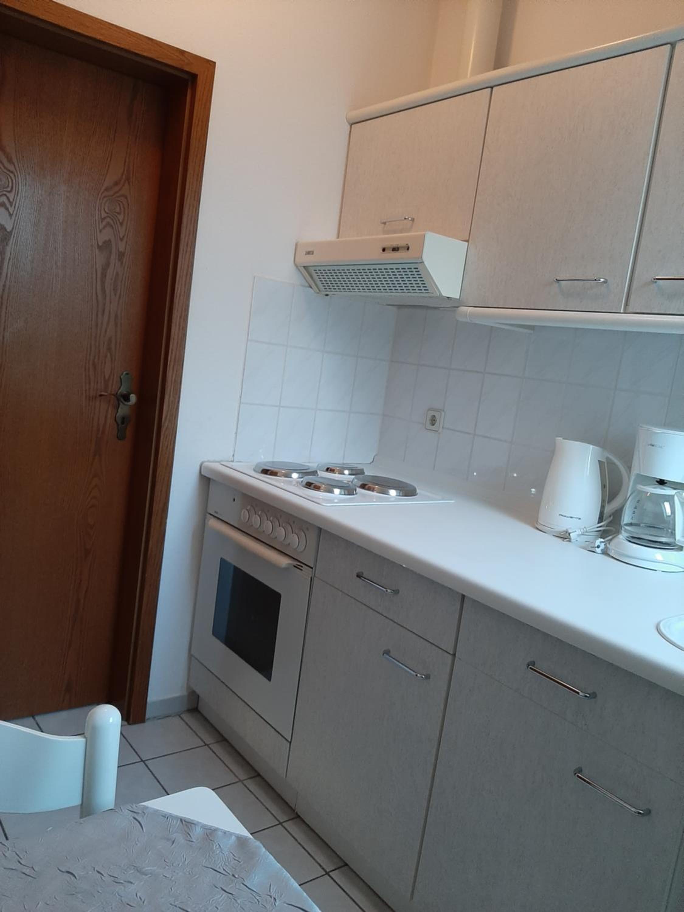 Apartment with Balcony photo 3