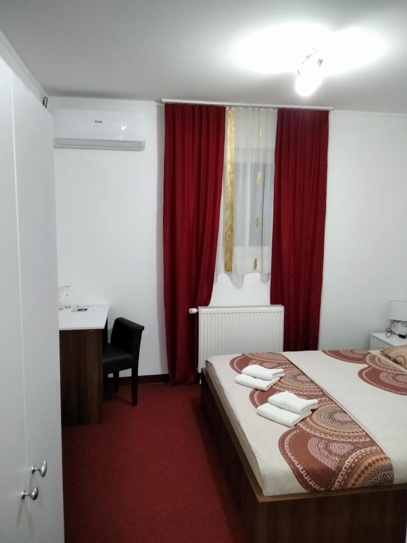 Deluxe Triple Room photo 1