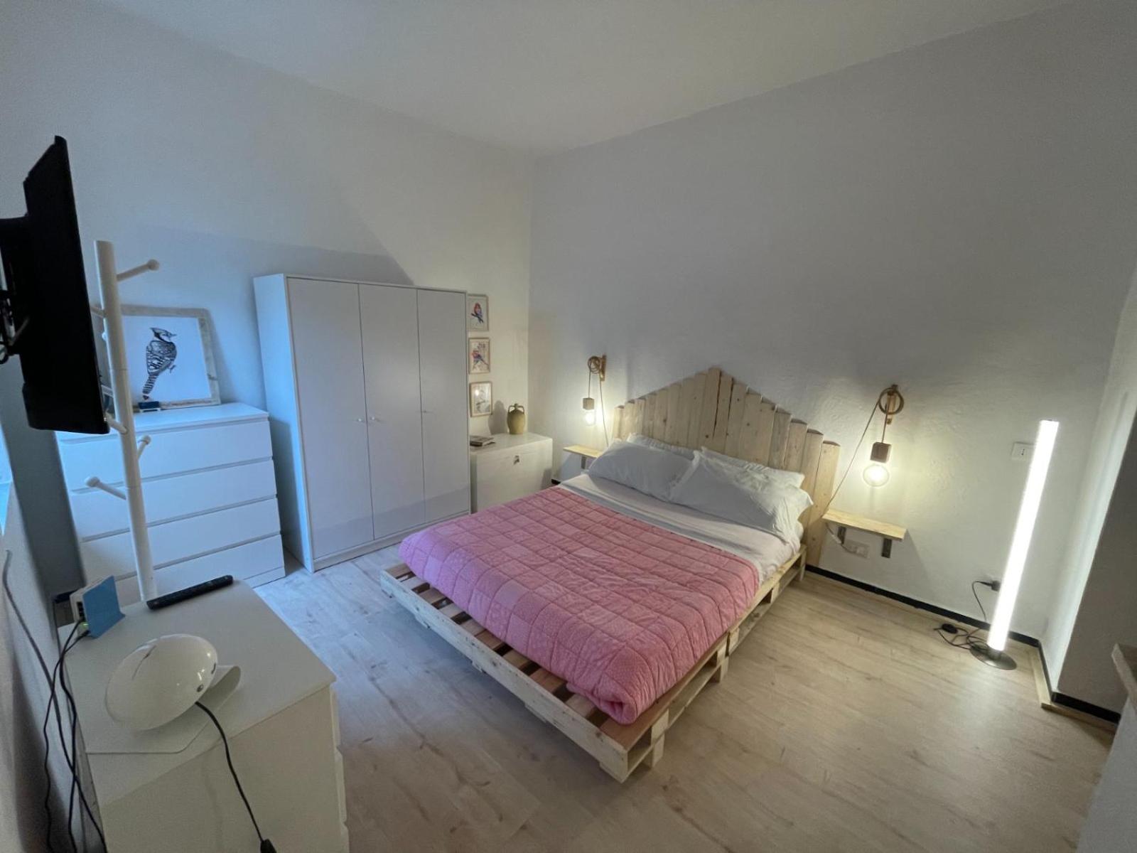 One-Bedroom House photo 2