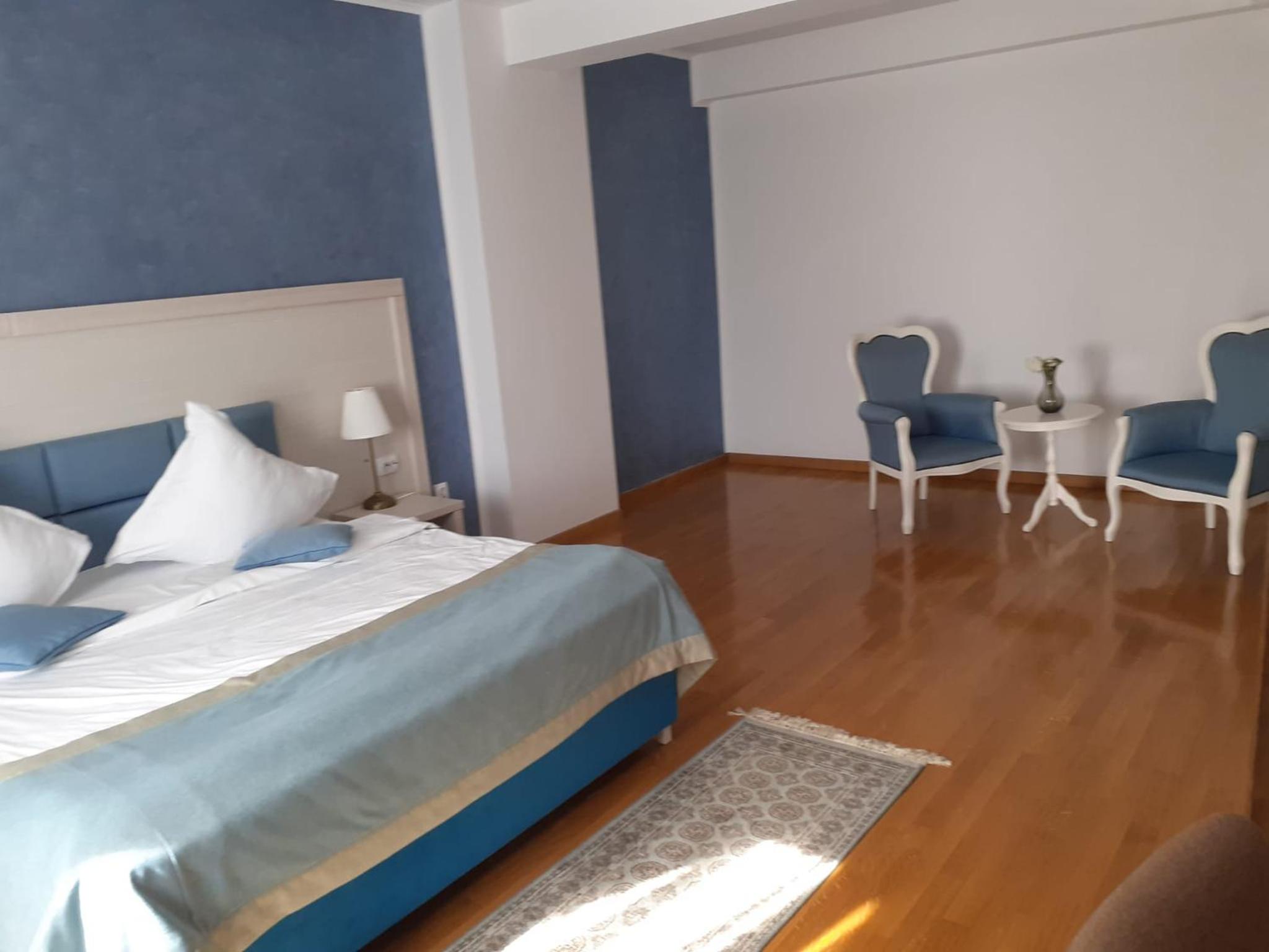 Deluxe Apartment - Photo 3