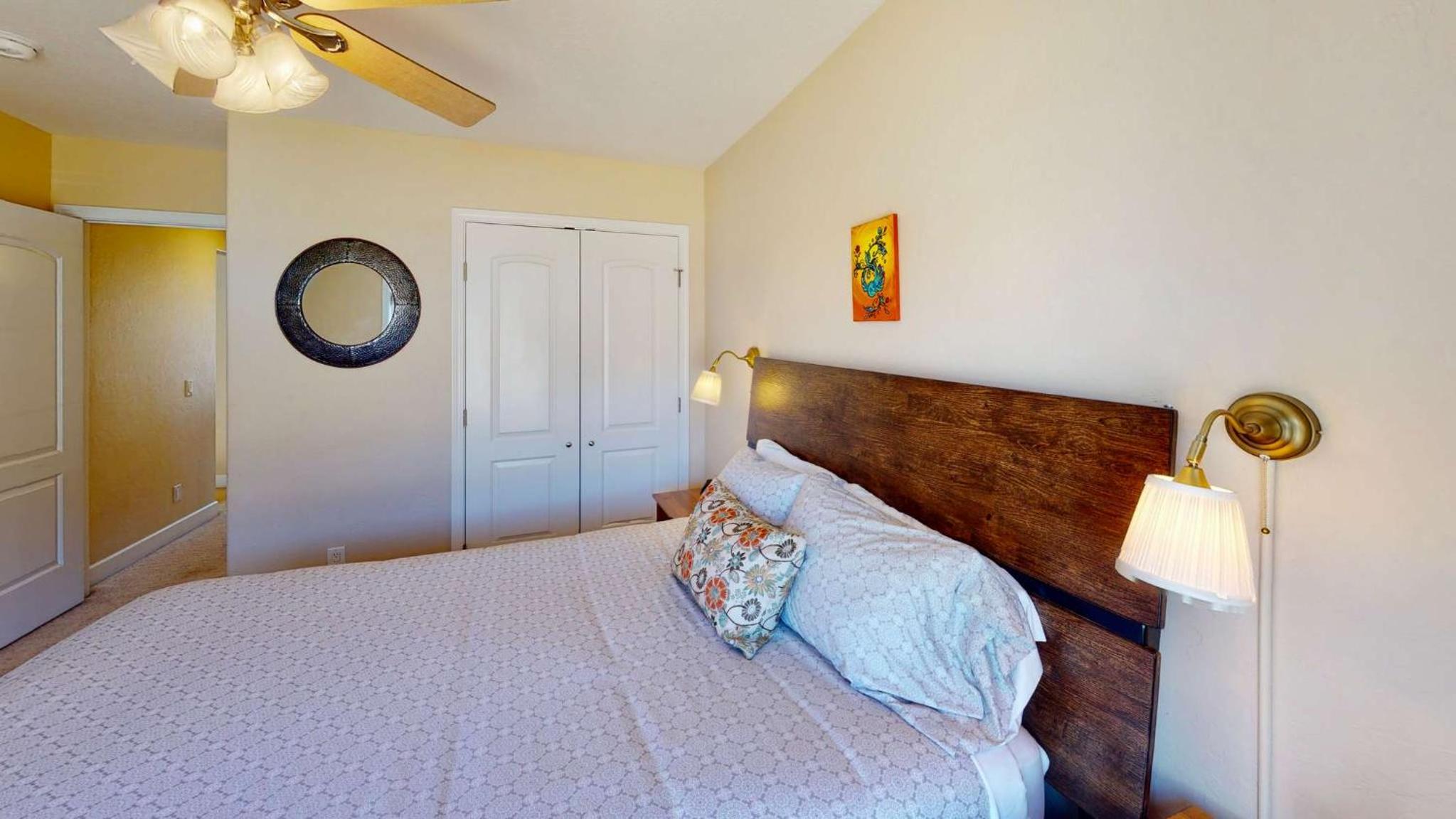 Four-Bedroom House photo 3