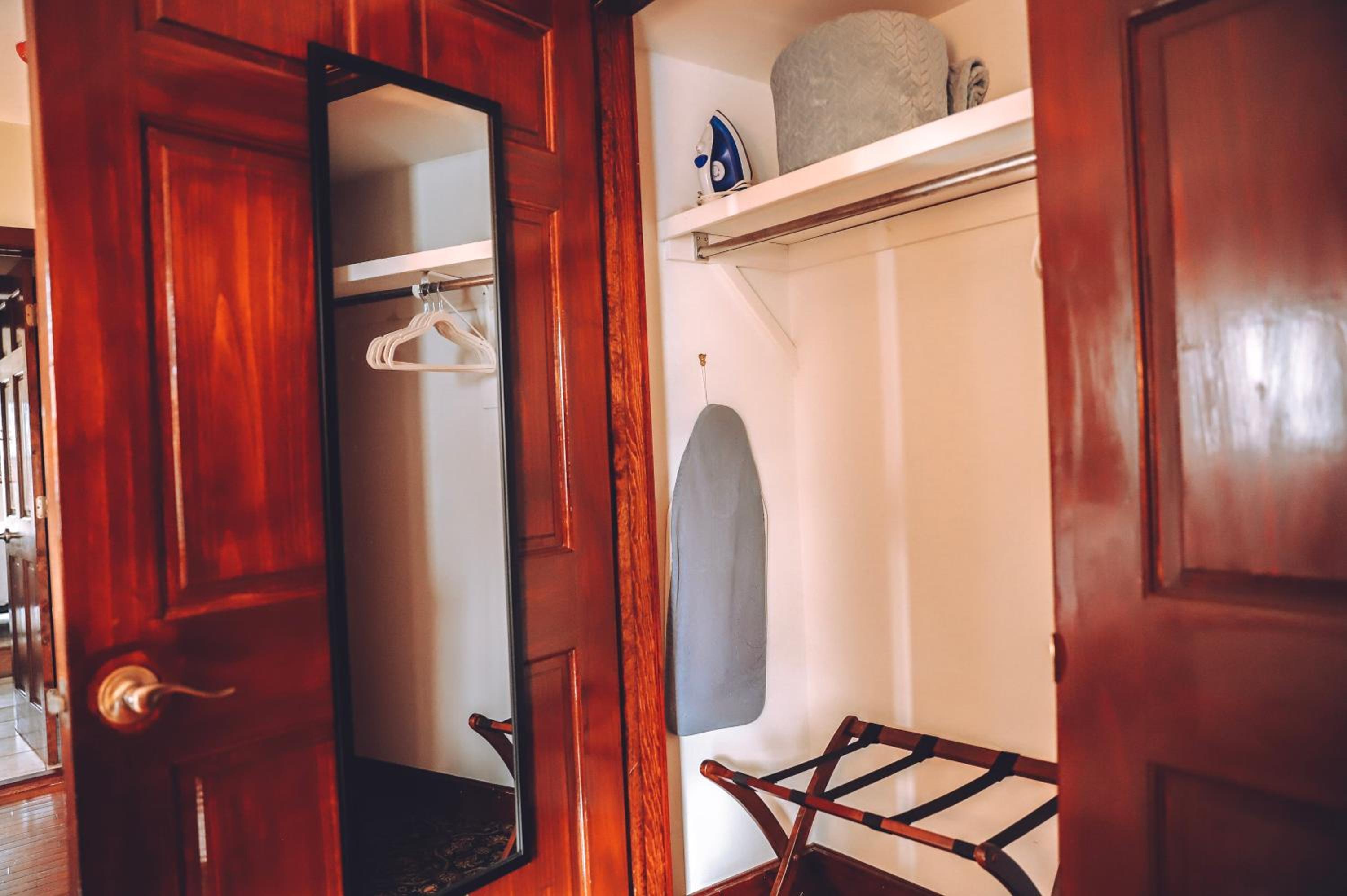 Double Room with Shared Bathroom photo 3